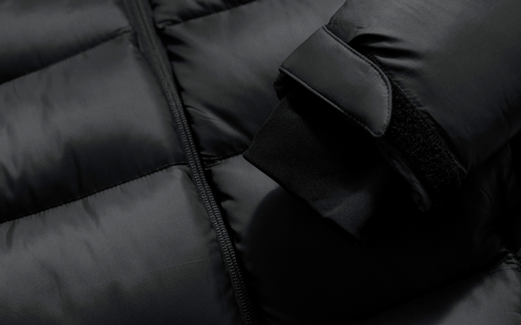 W GRAVITY DOWN JACKET