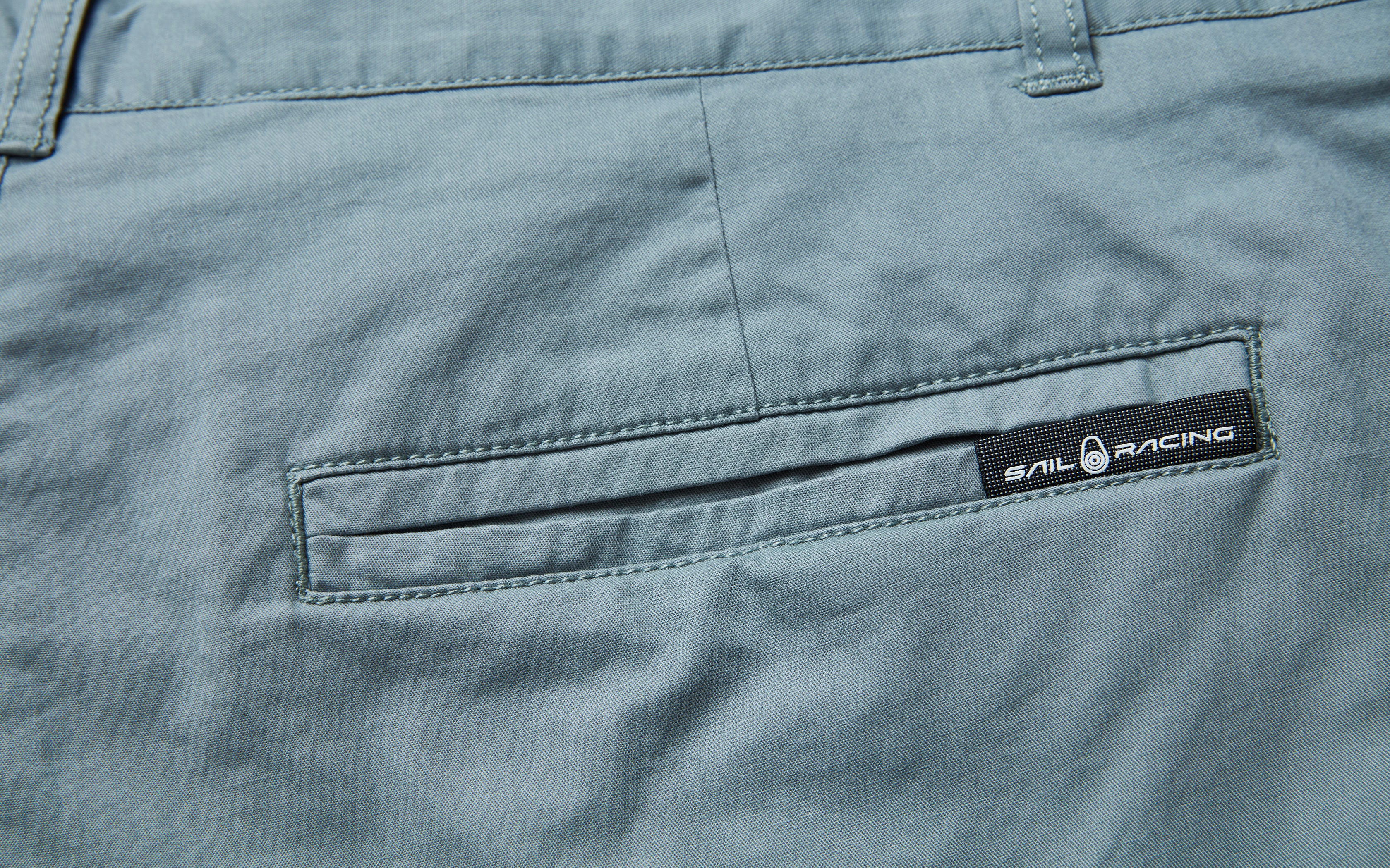 HELMSMAN CHINO SHORTS