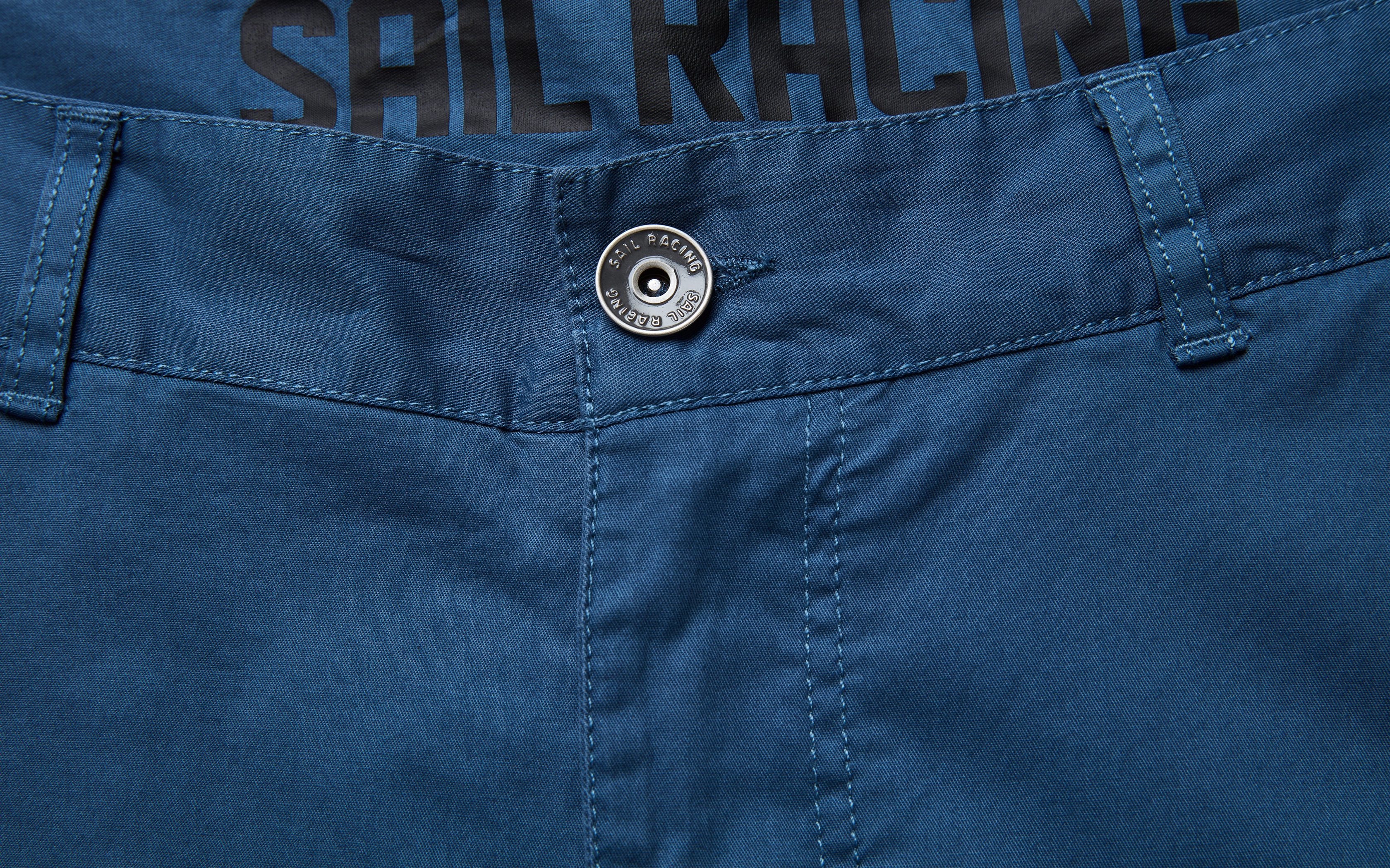 HELMSMAN CHINO SHORTS