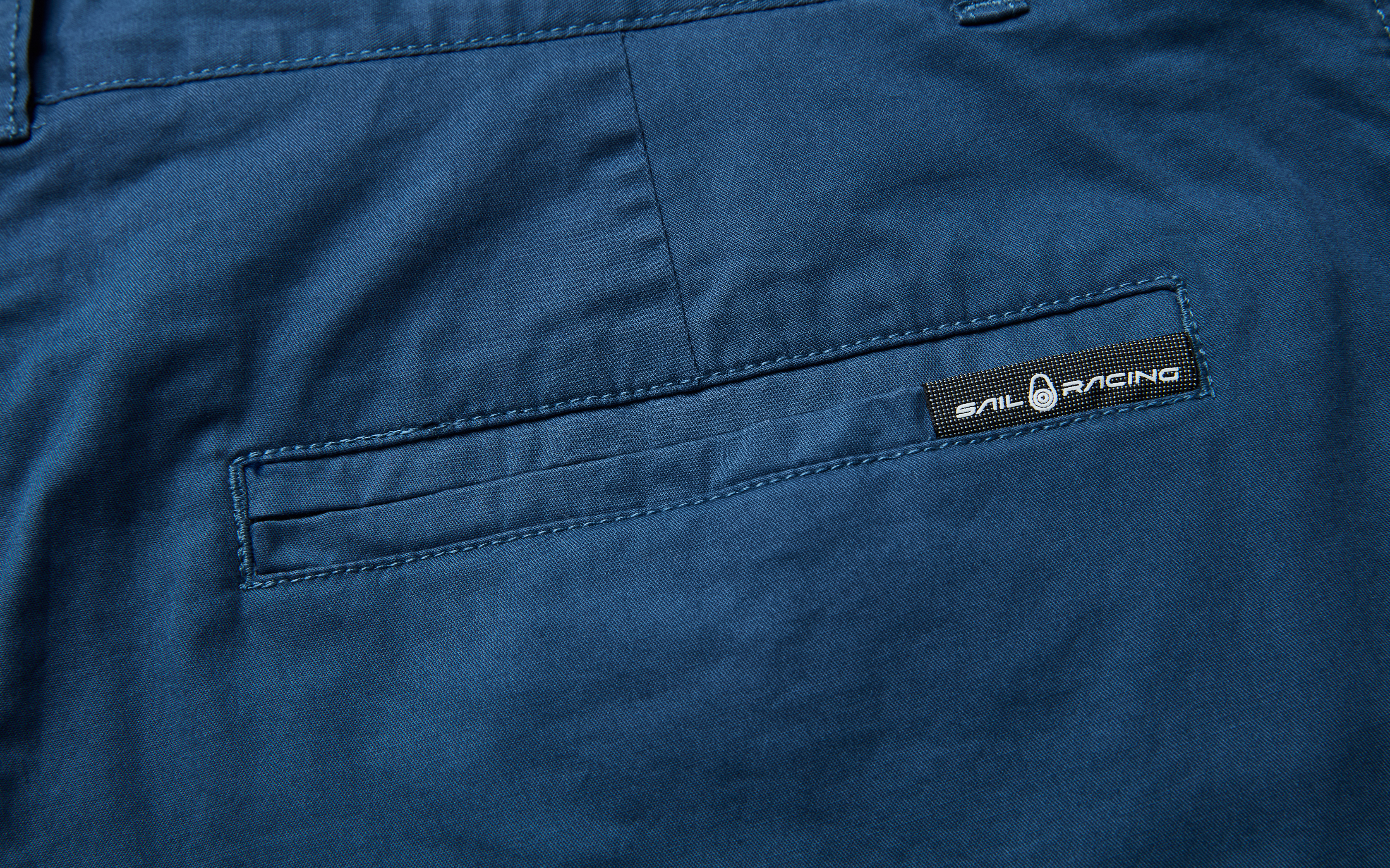HELMSMAN CHINO SHORTS
