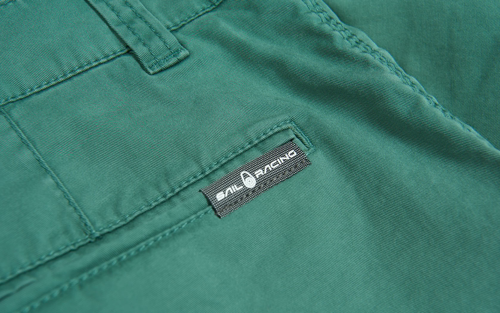 HELMSMAN CHINO SHORTS