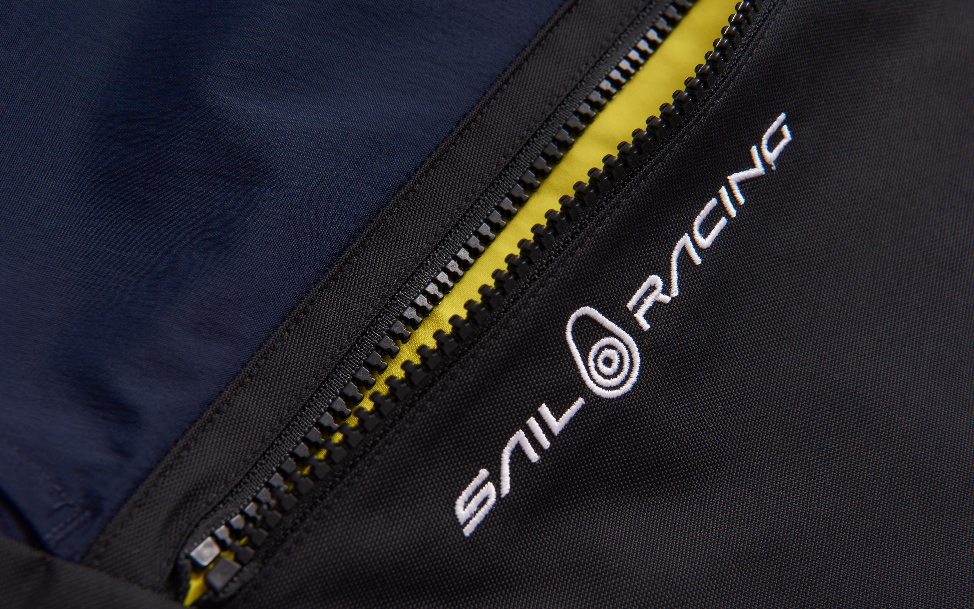 SPRAY TECH SHORTS