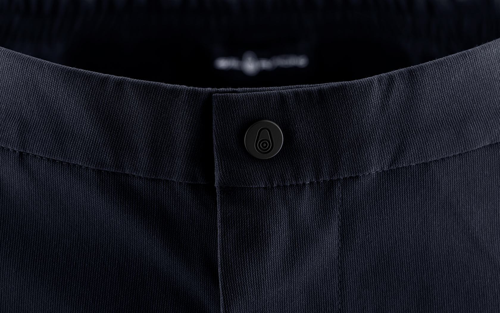 RACE EDITION TECH PANT