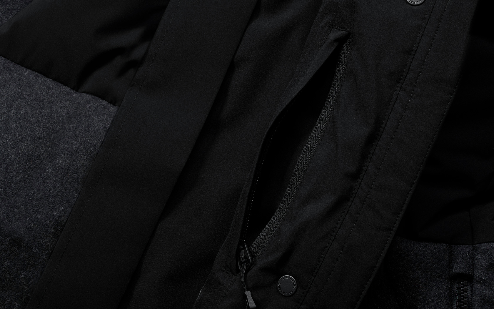 W RACE DOWN PARKA
