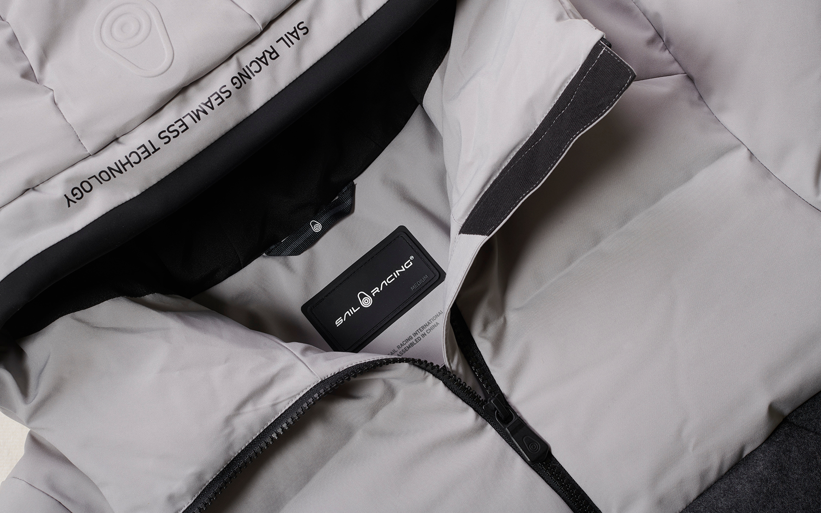 W RACE DOWN JACKET