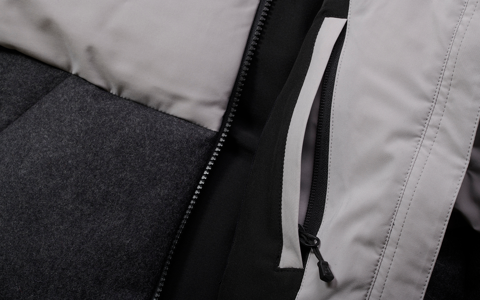 W RACE DOWN JACKET