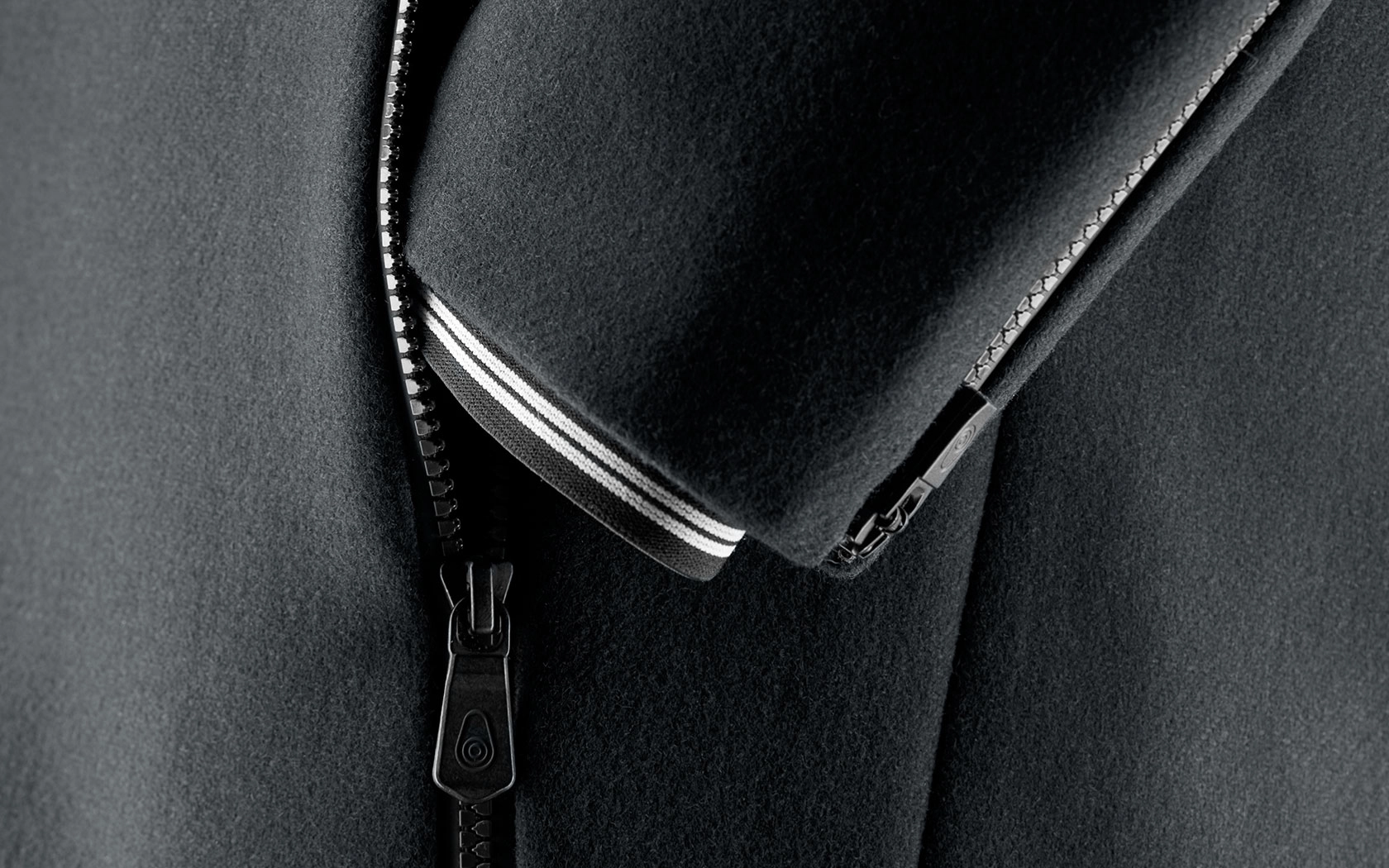 THE CARBON WOOL JACKET