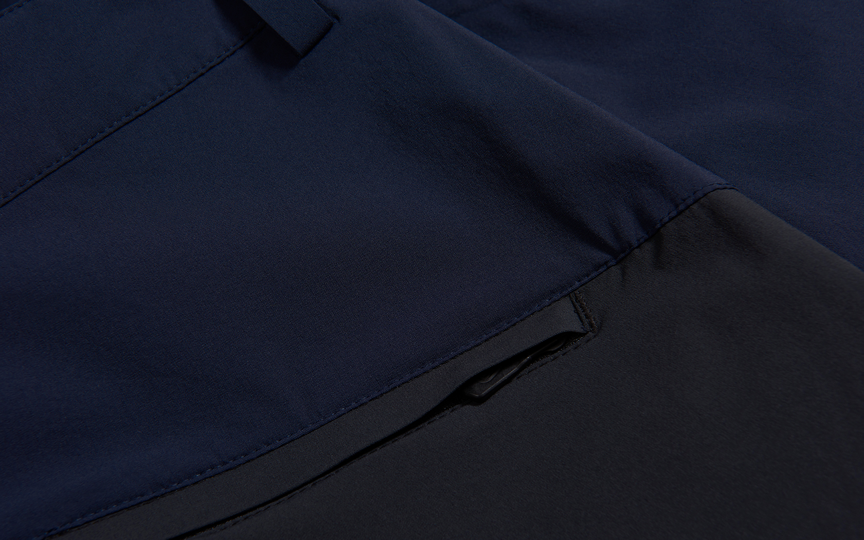 SPRAY STRETCH SHORTS