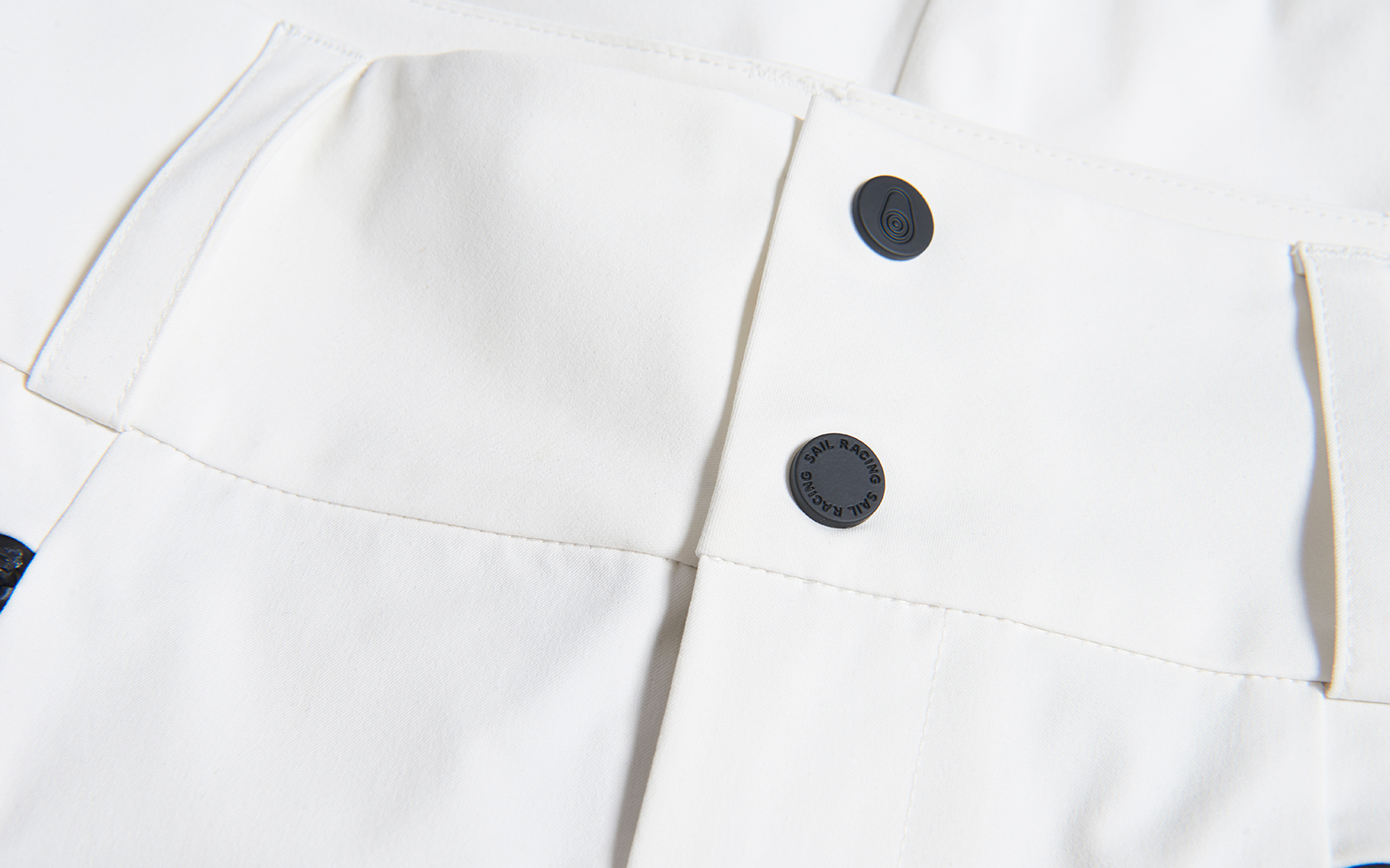 W RACE CARGO SHORTS
