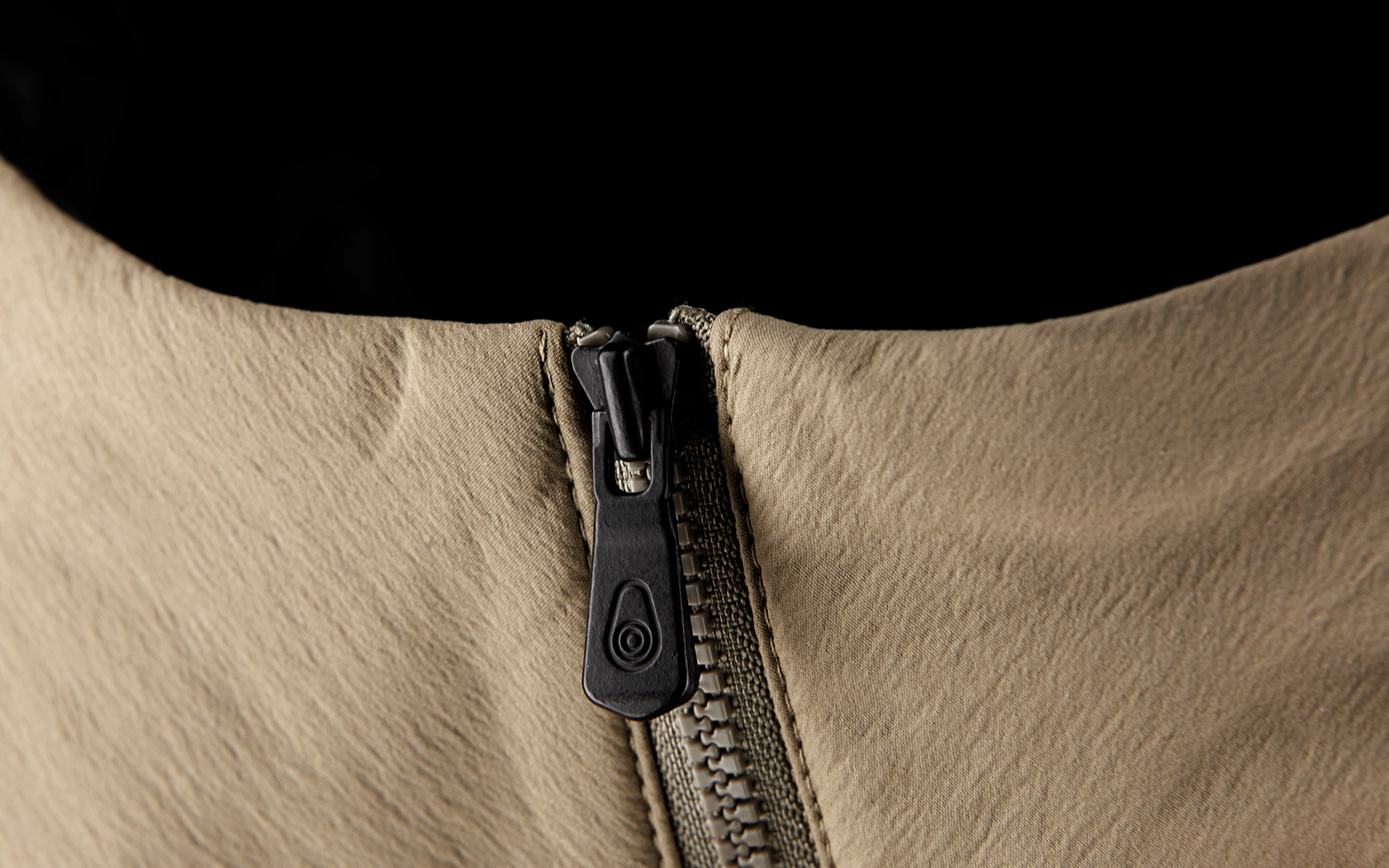 RACE PRIMALOFT HOOD