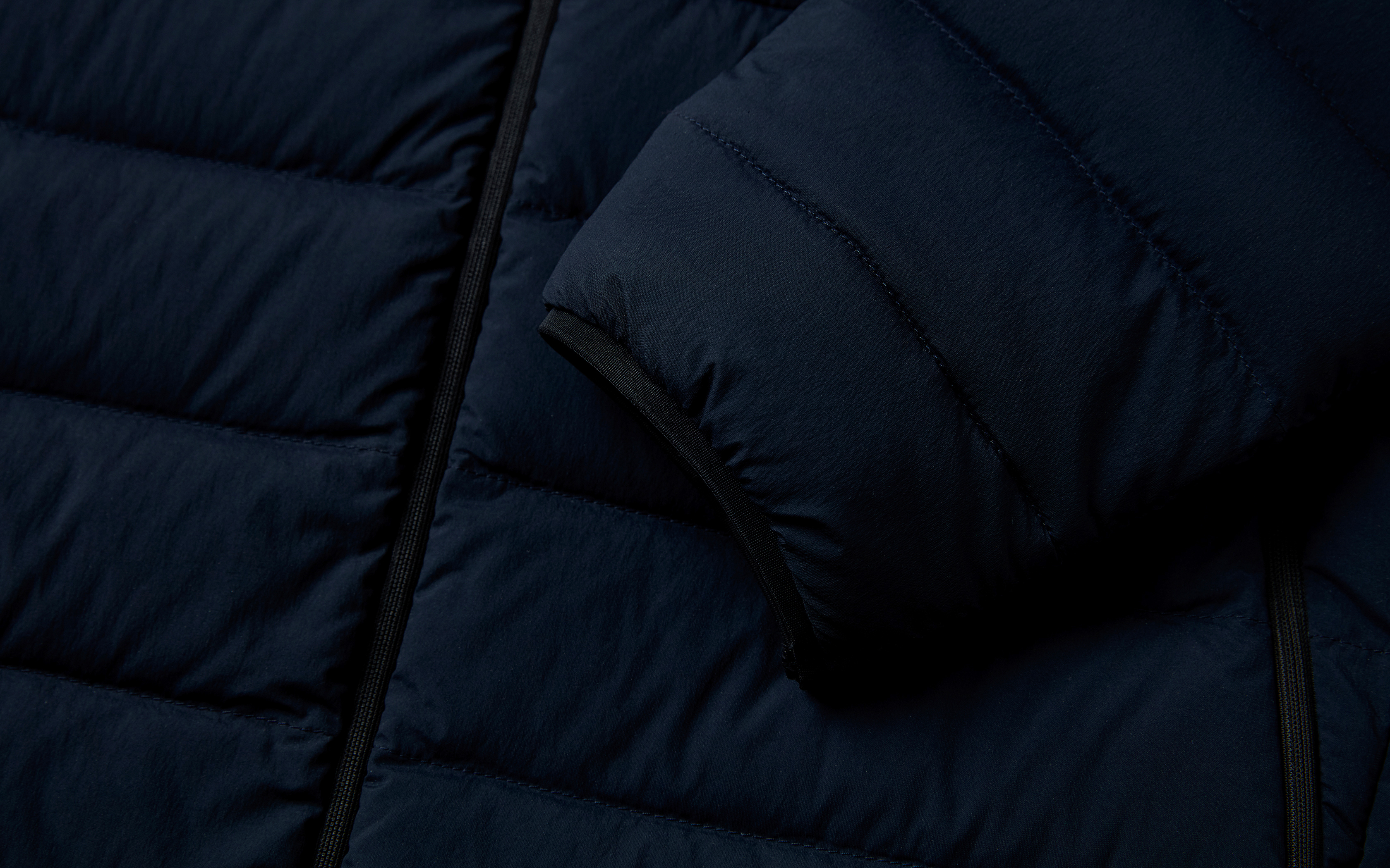 SPRAY DOWN JACKET