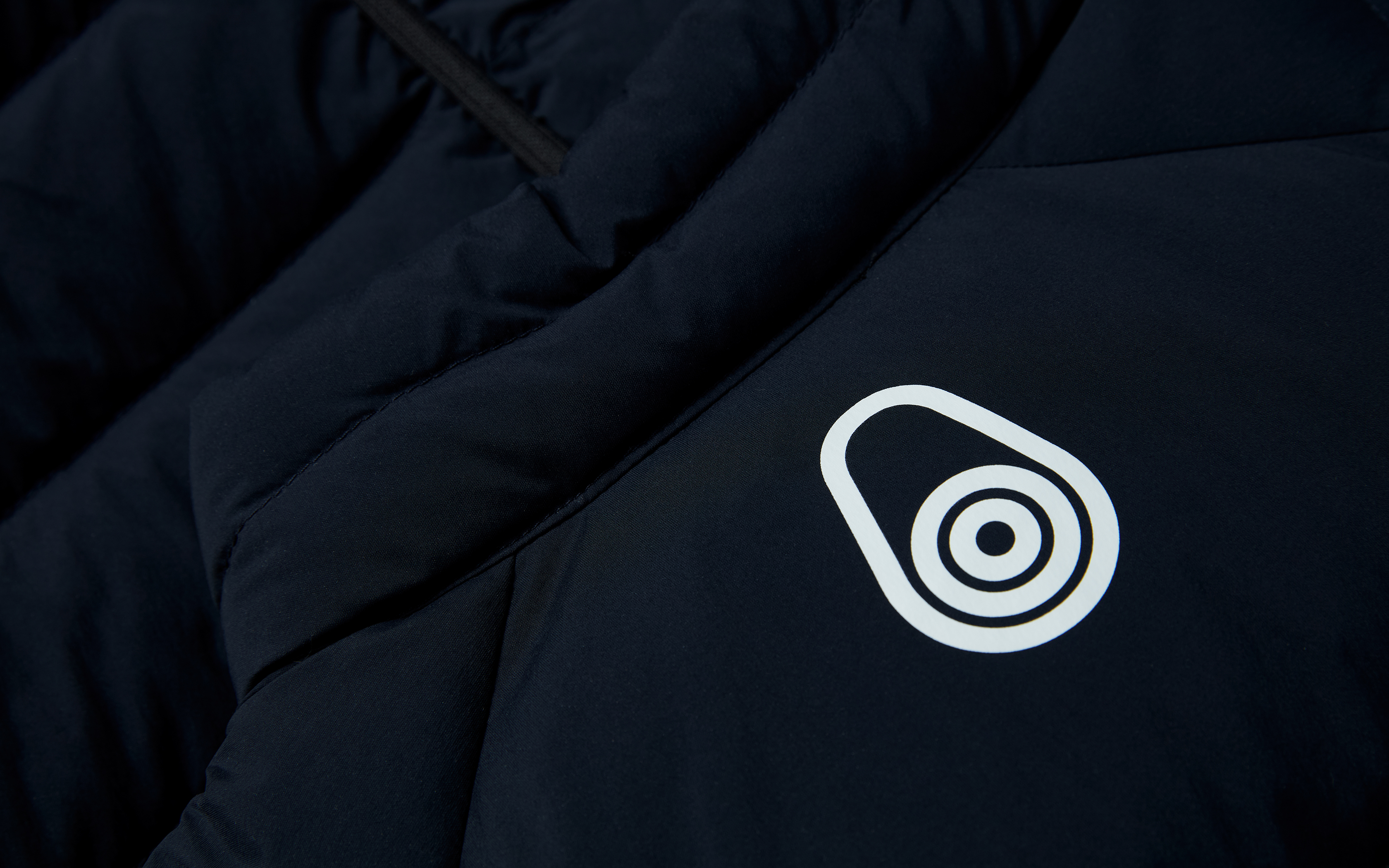 SPRAY DOWN JACKET