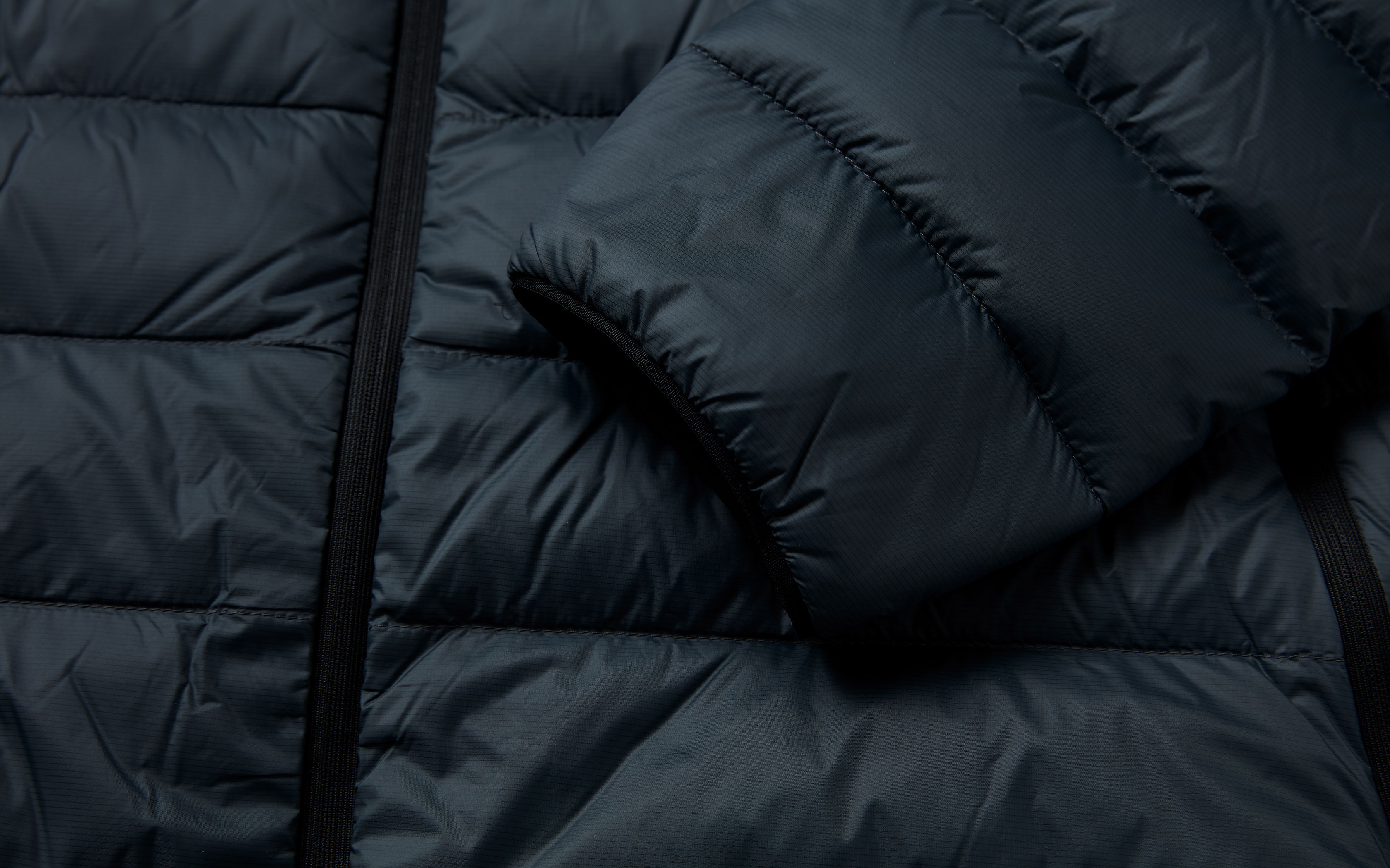 SPRAY DOWN JACKET