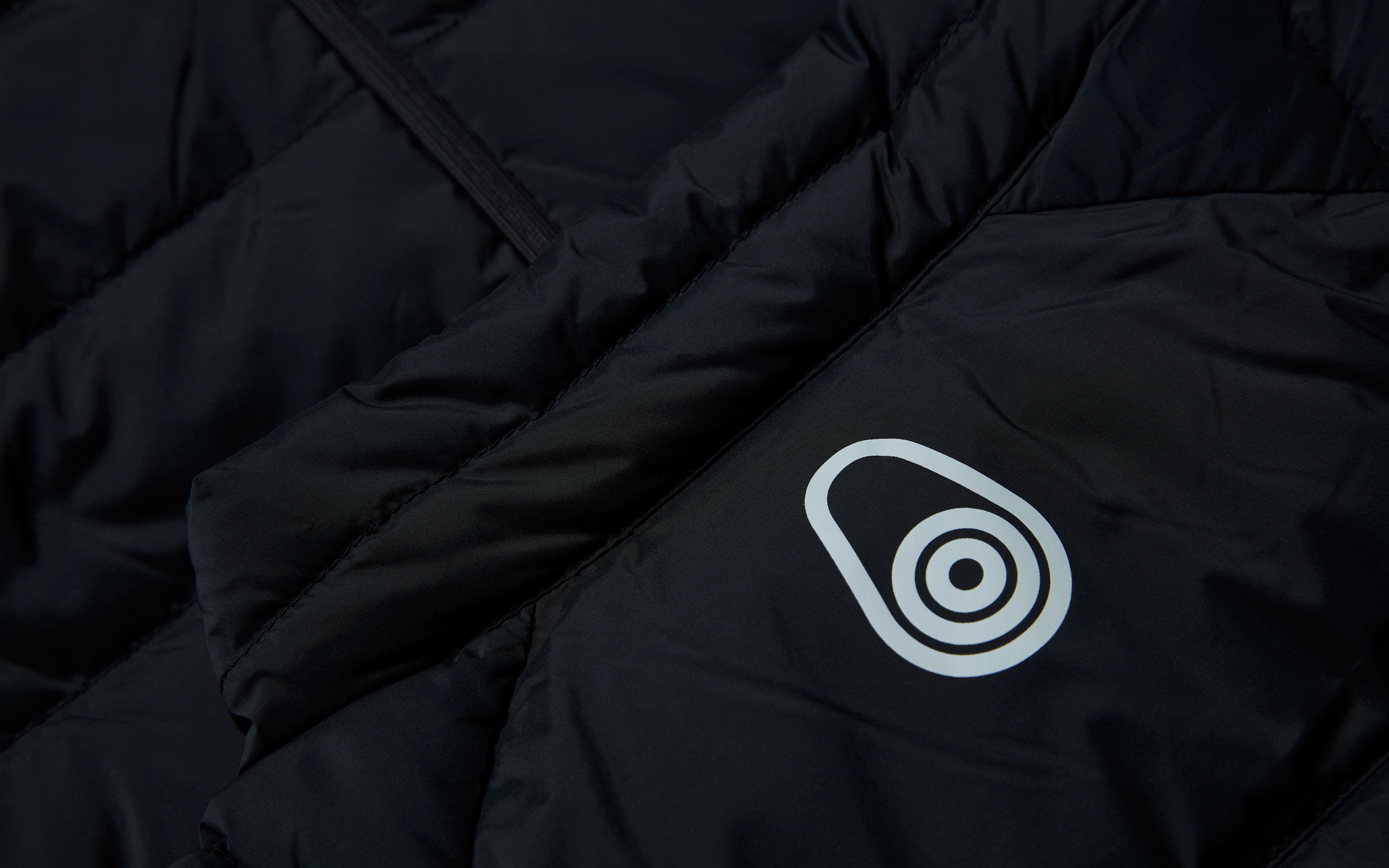 SPRAY DOWN JACKET