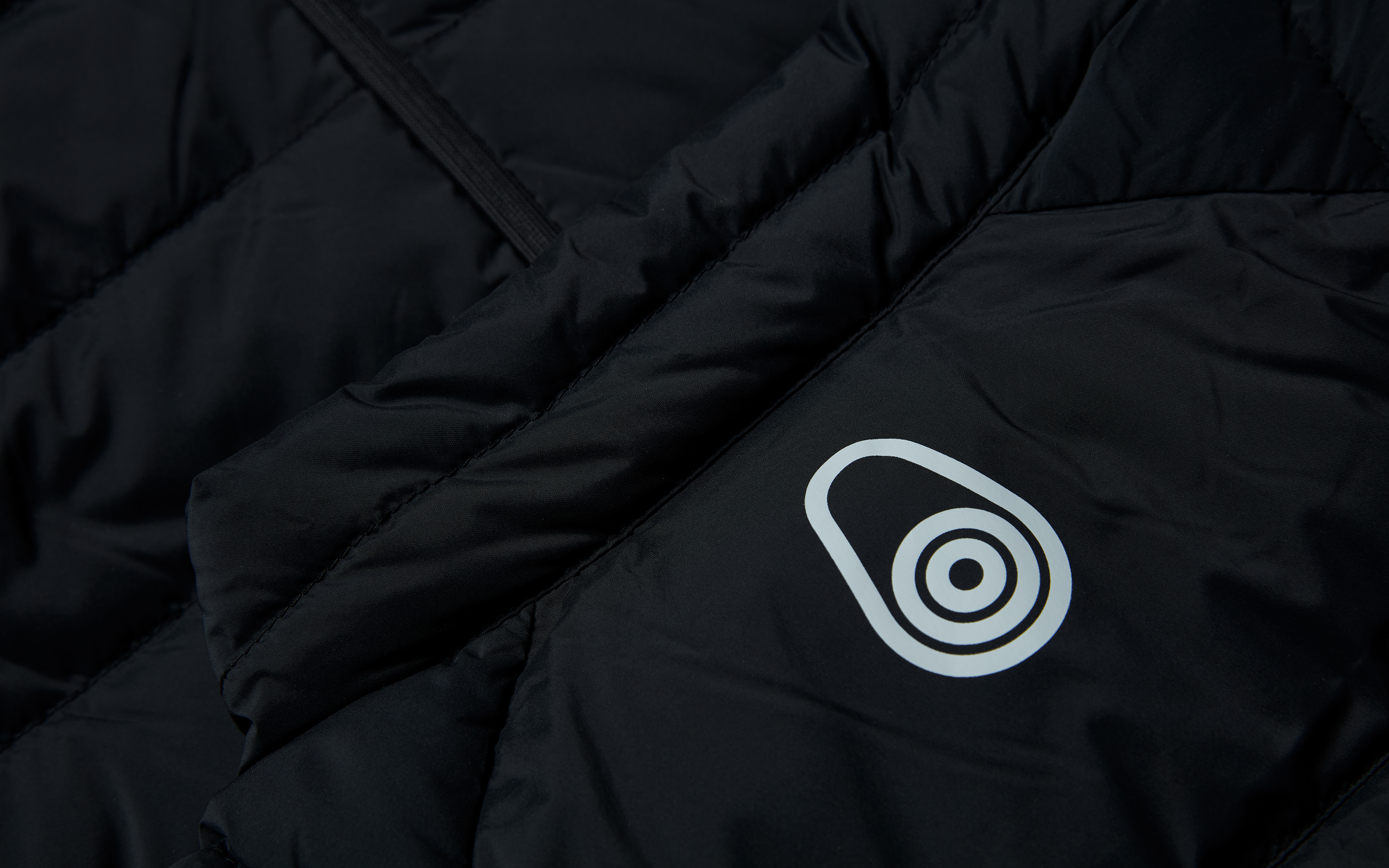 SPRAY DOWN JACKET
