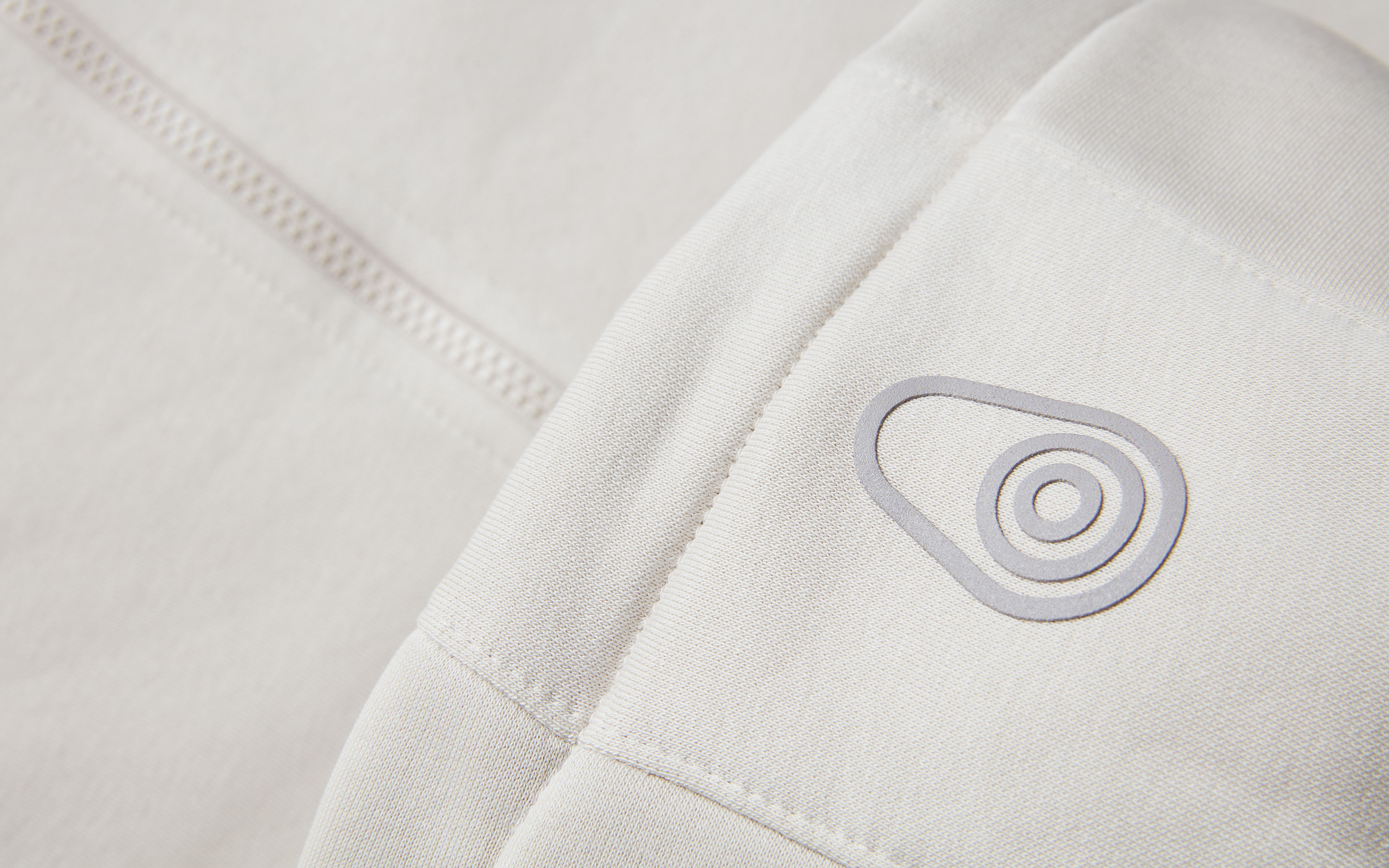 BOWMAN LOGO ZIP HOOD