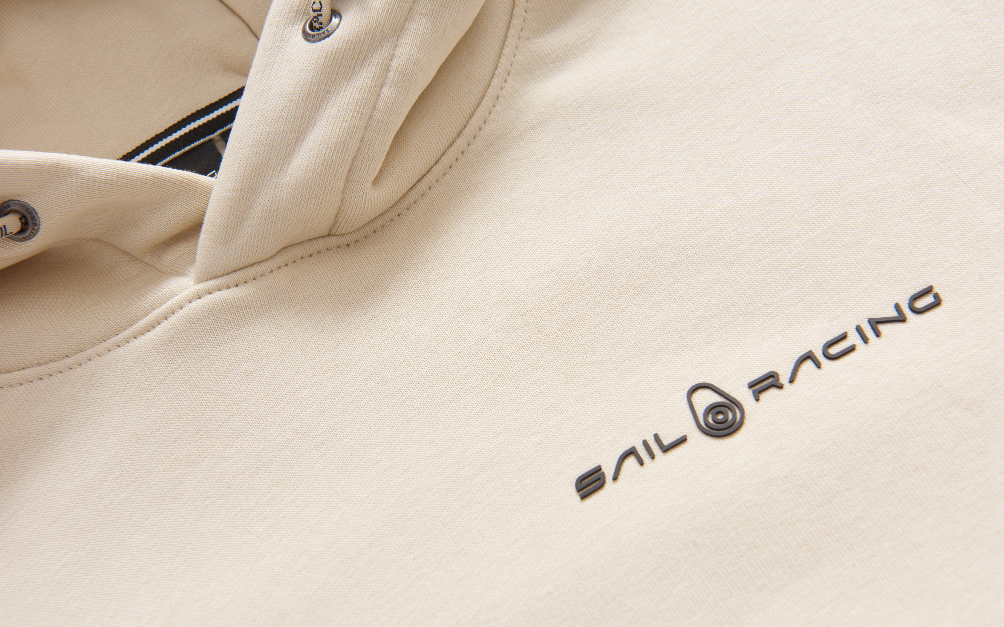 BOWMAN LOGO HOOD
