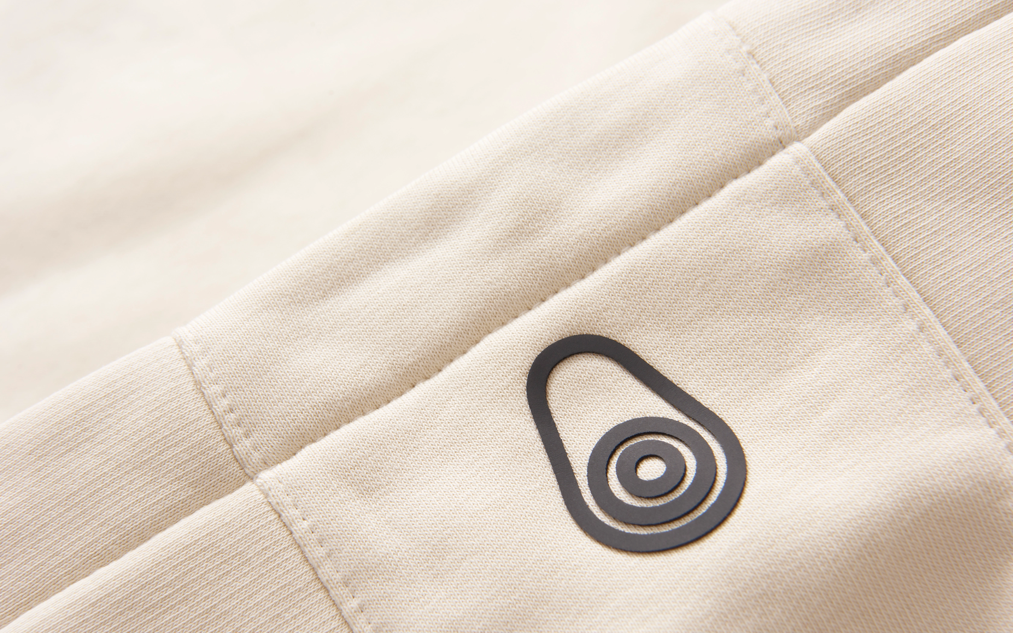 BOWMAN LOGO HOOD