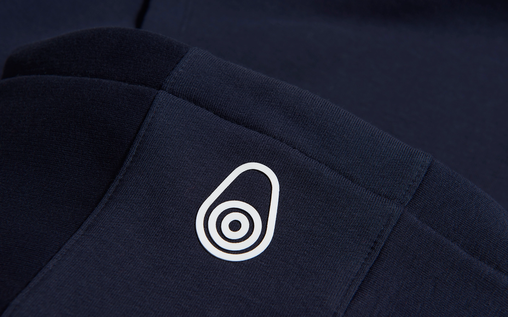 BOWMAN LOGO HOOD