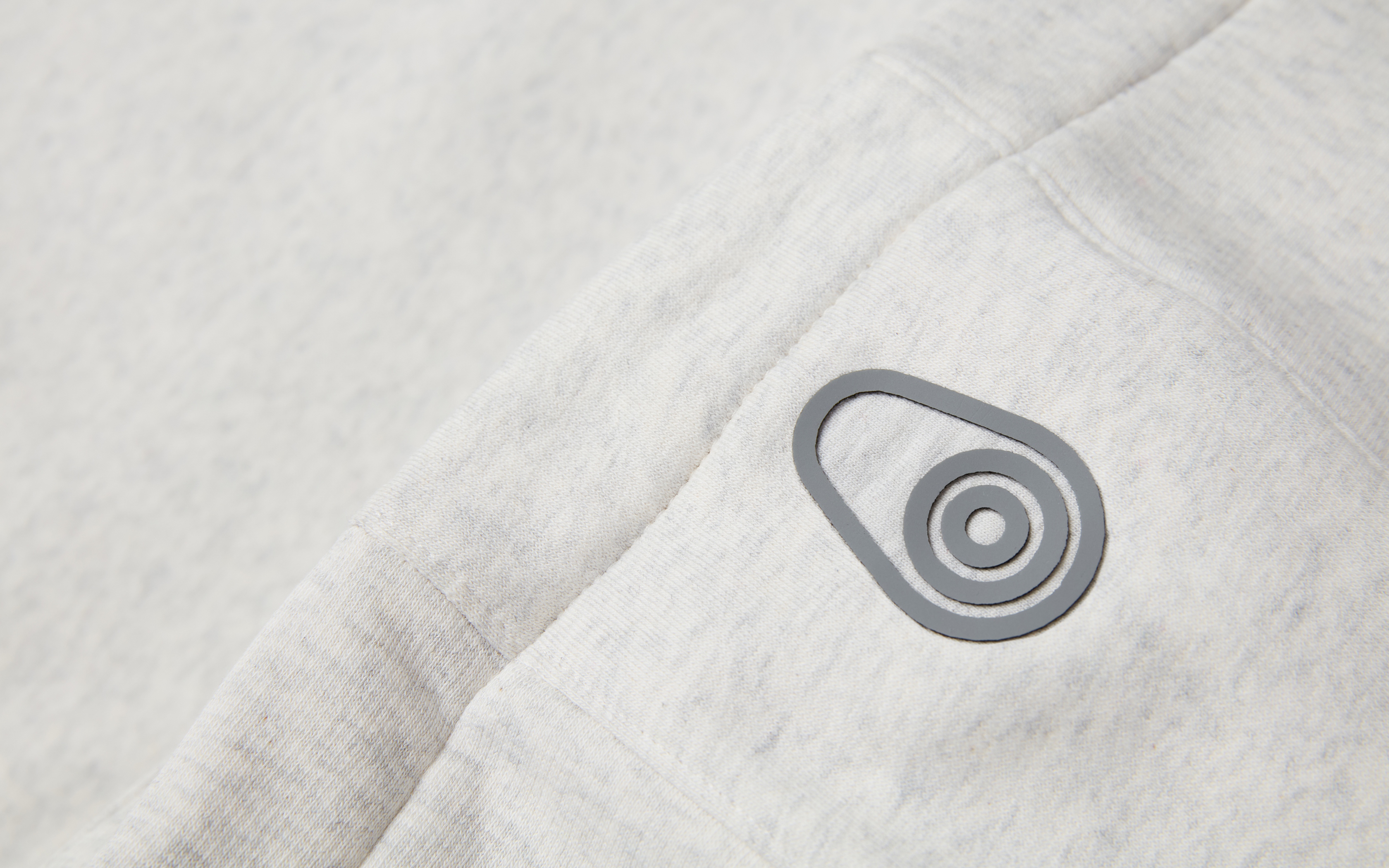 BOWMAN LOGO HOOD