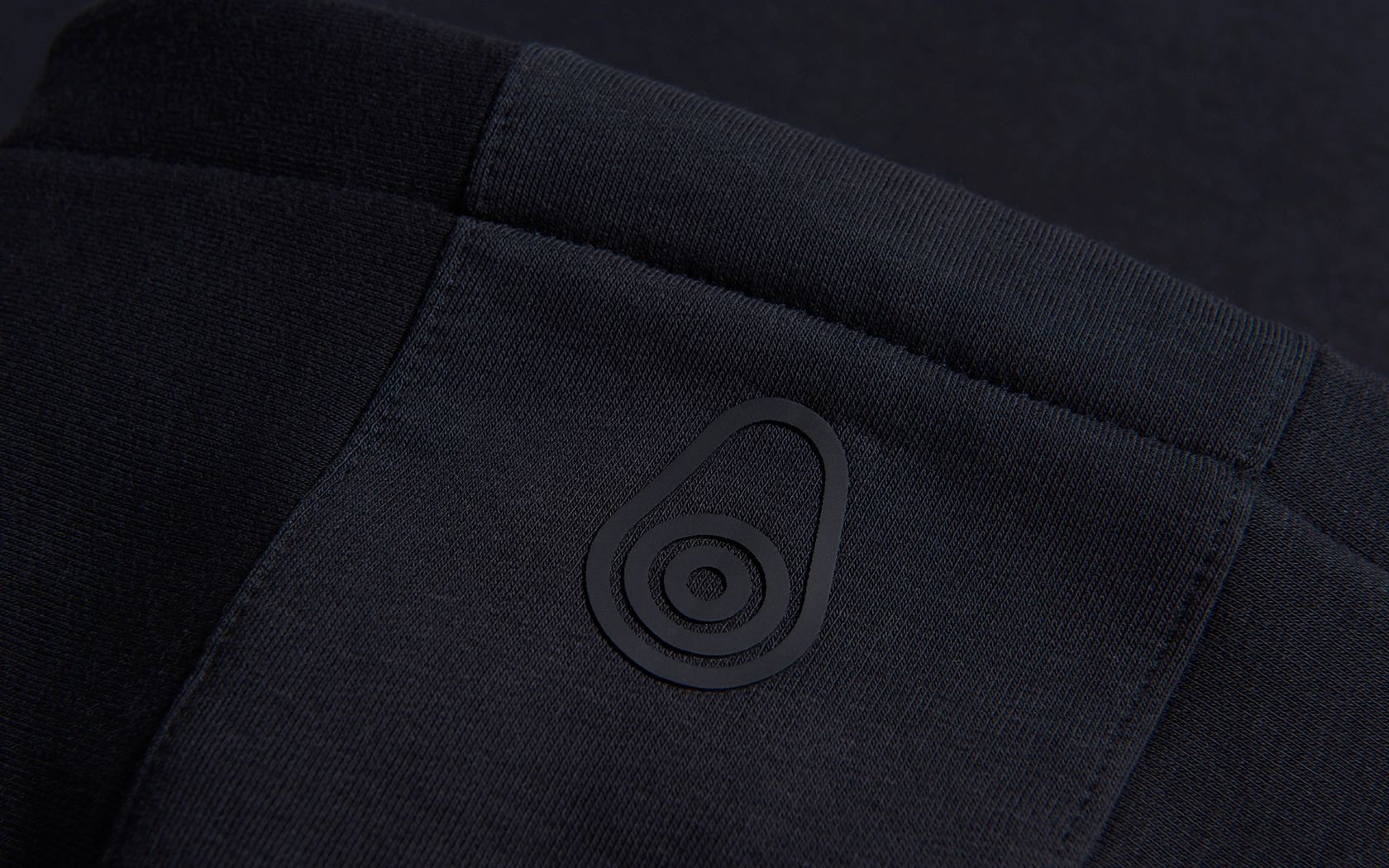 BOWMAN LOGO HOOD