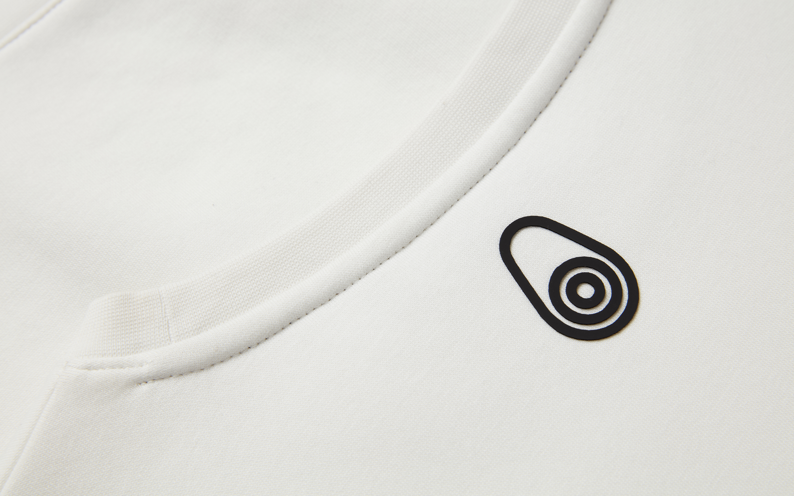 BOWMAN LOGO SWEATER