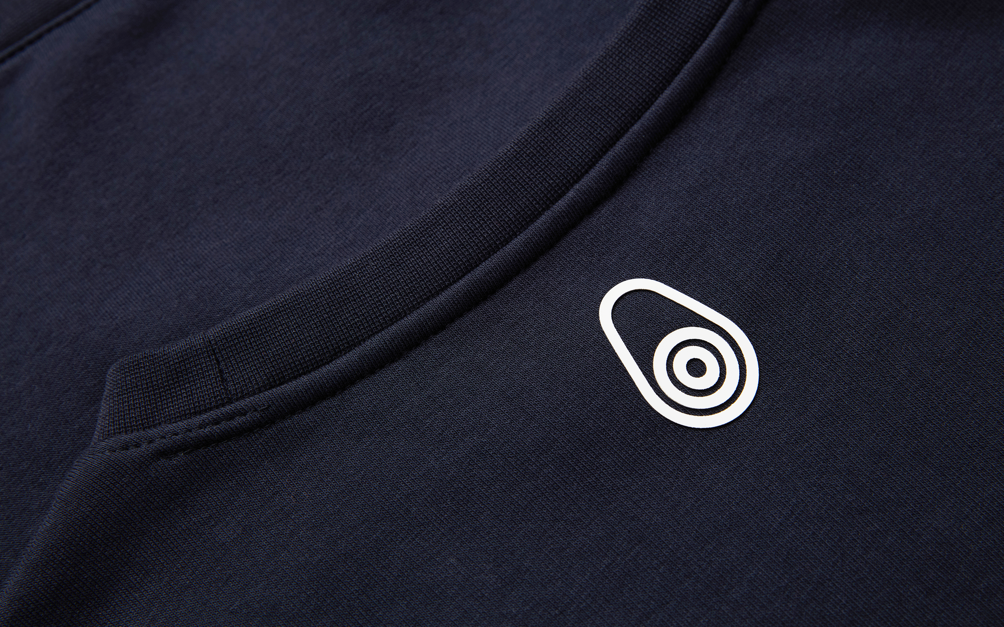BOWMAN LOGO SWEATER