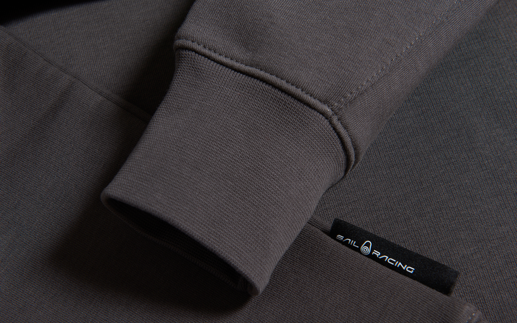 BOWMAN LOGO SWEATER