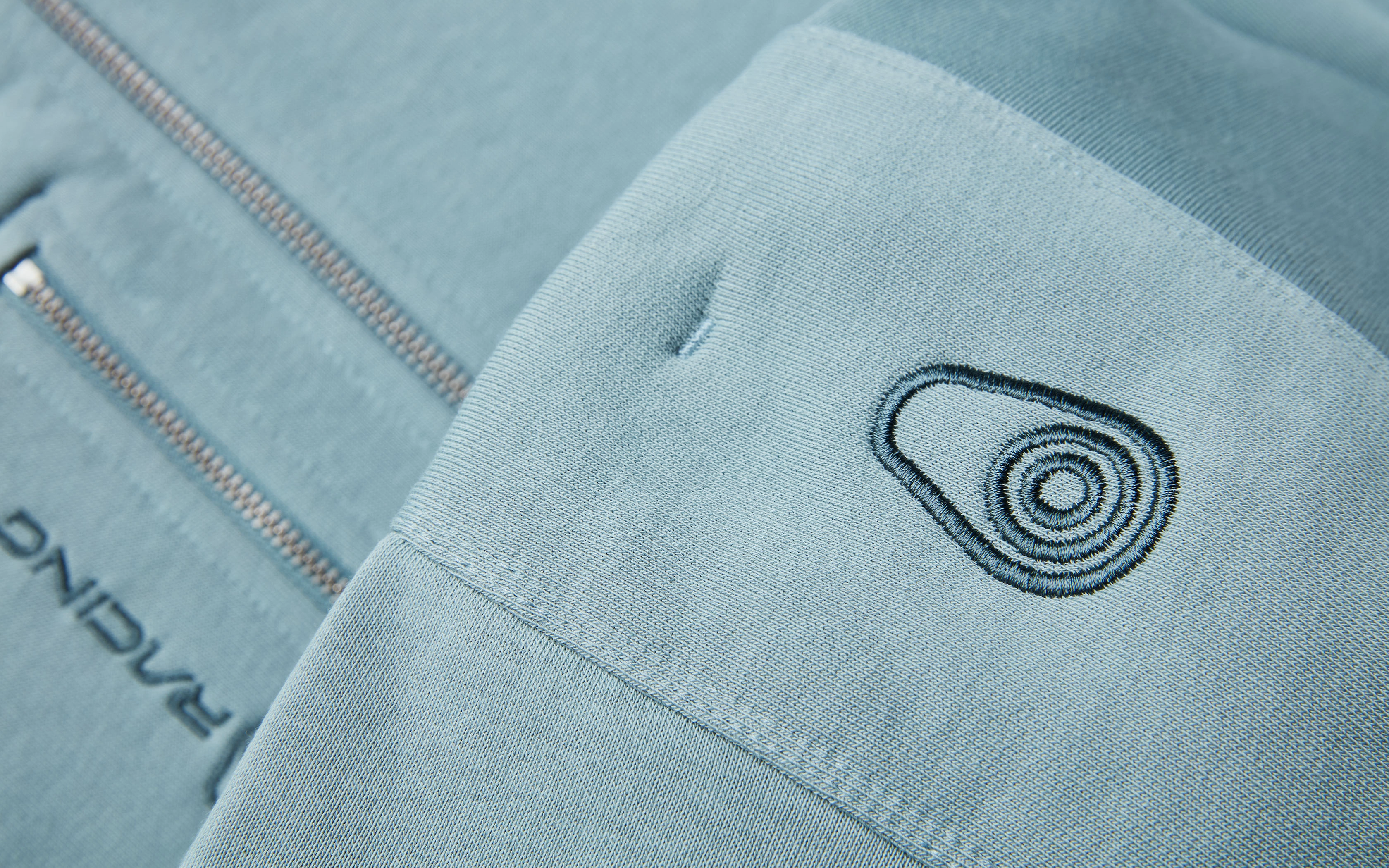 BOWMAN ZIP HOOD