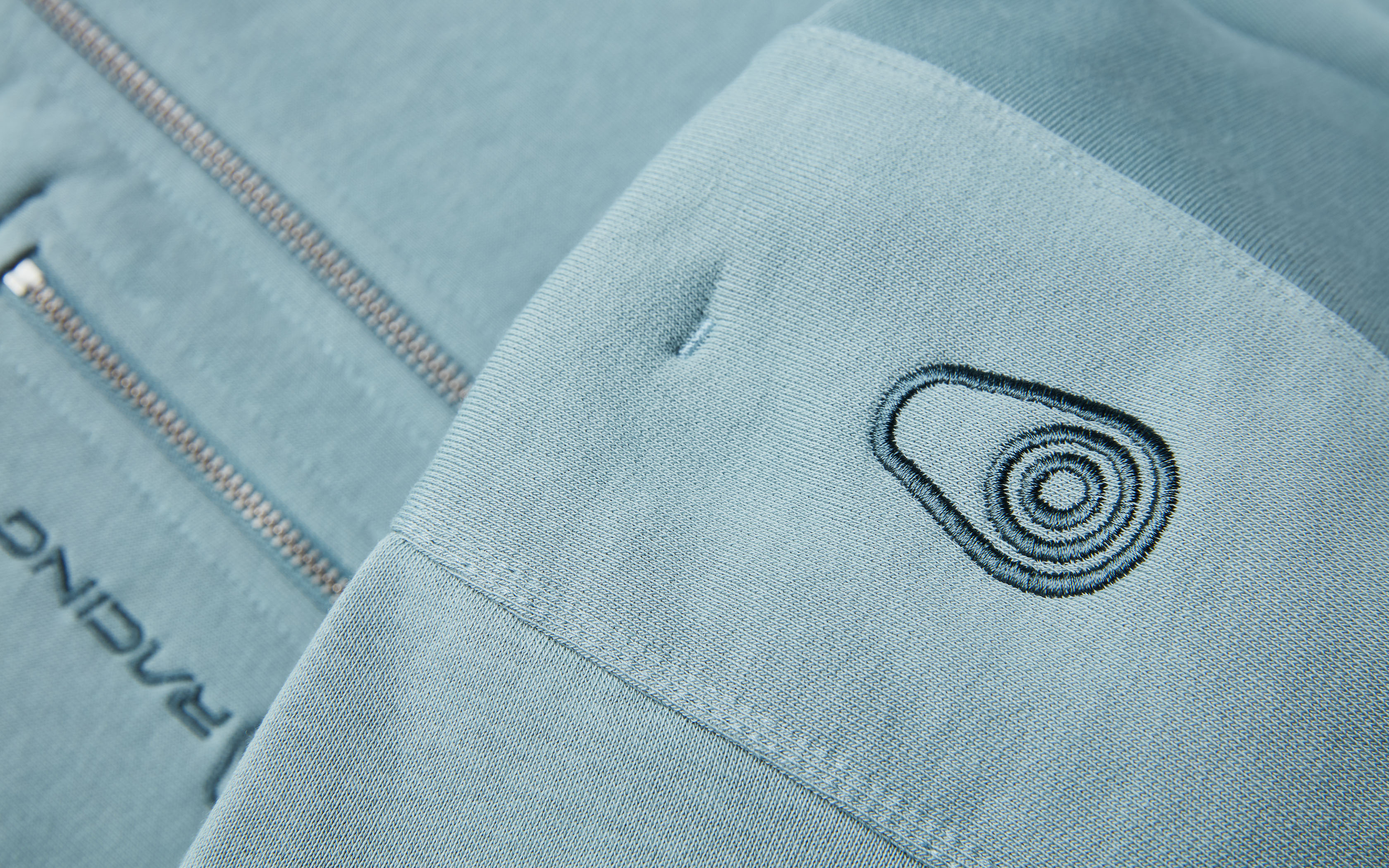 BOWMAN ZIP HOOD