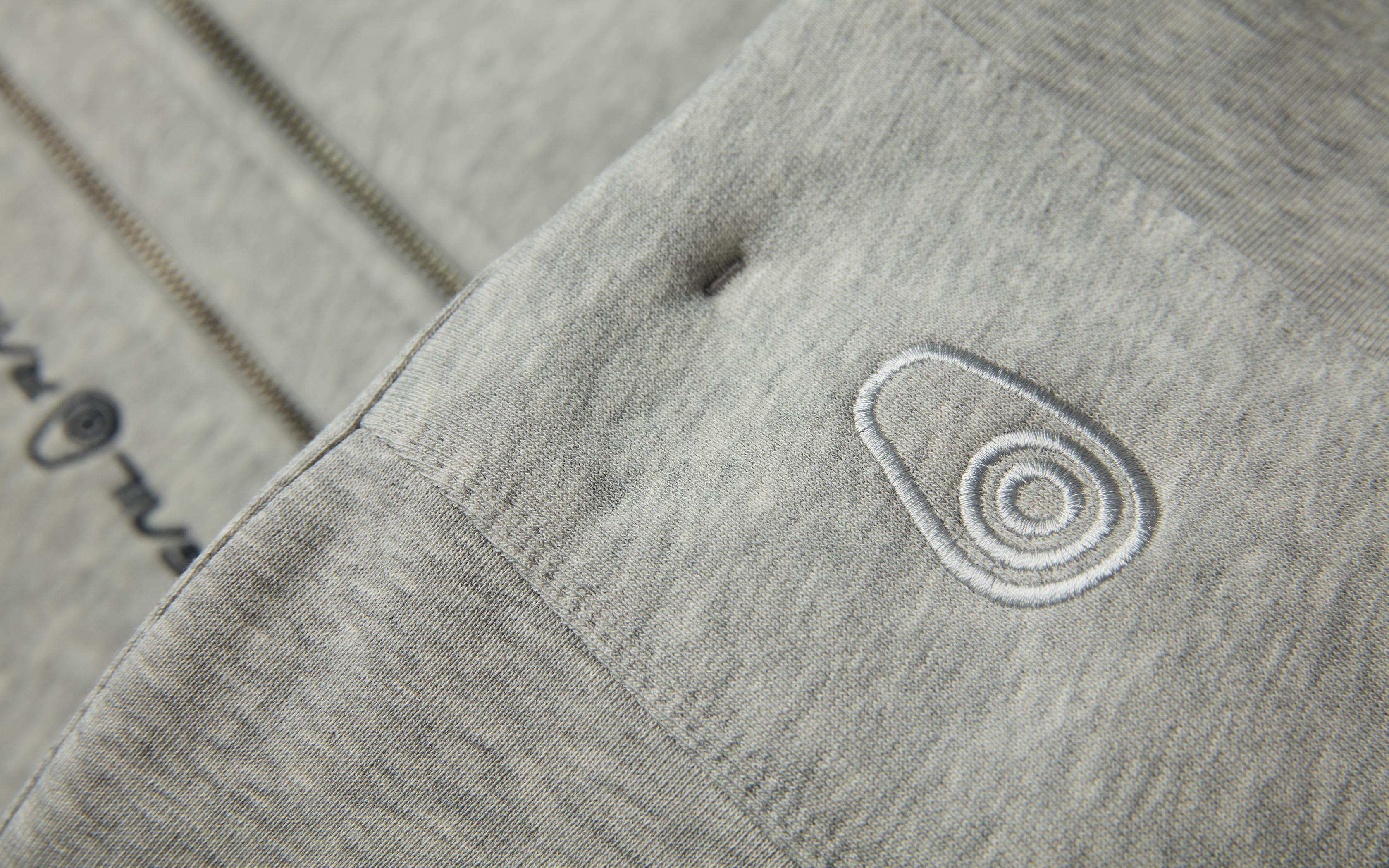 BOWMAN ZIP HOOD