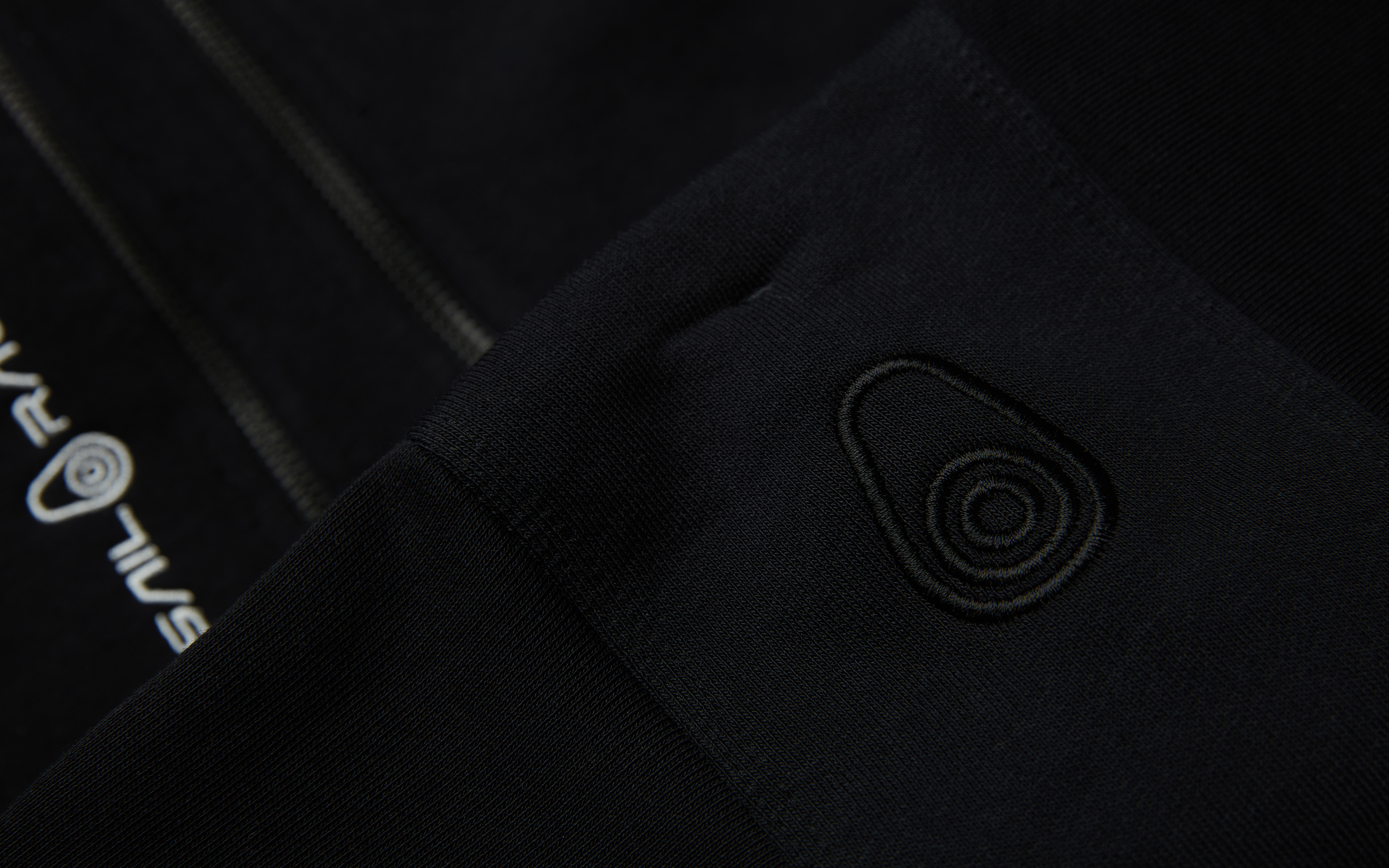 BOWMAN ZIP HOOD
