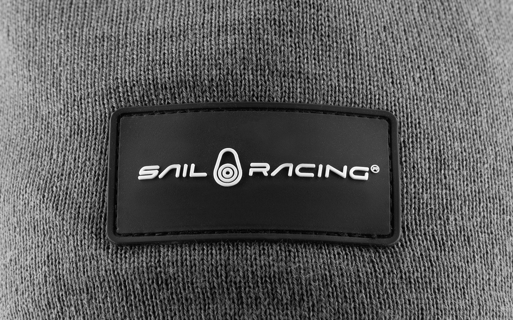 RACE INFINIUM BEANIE