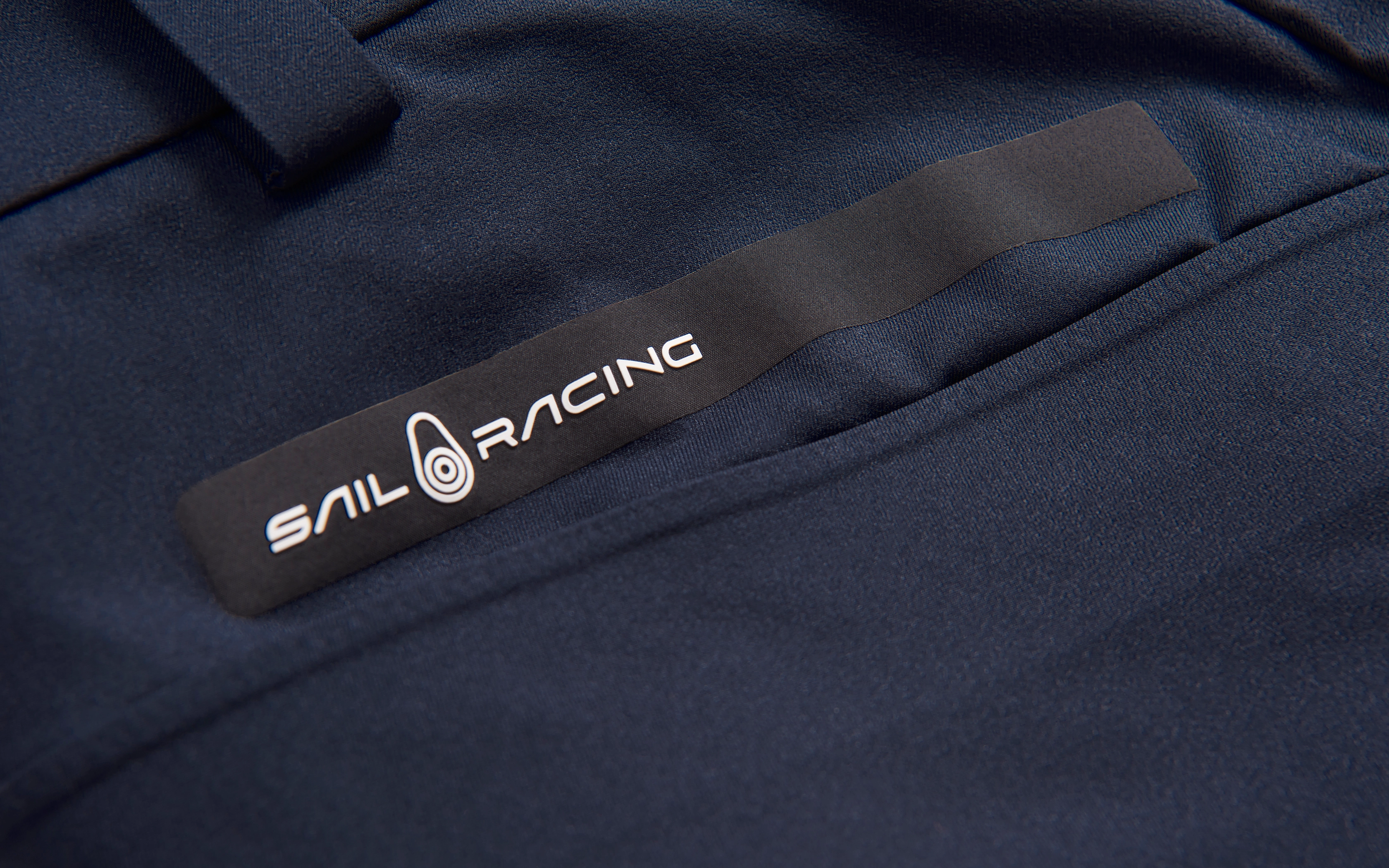 SPRAY T8 SHORTS