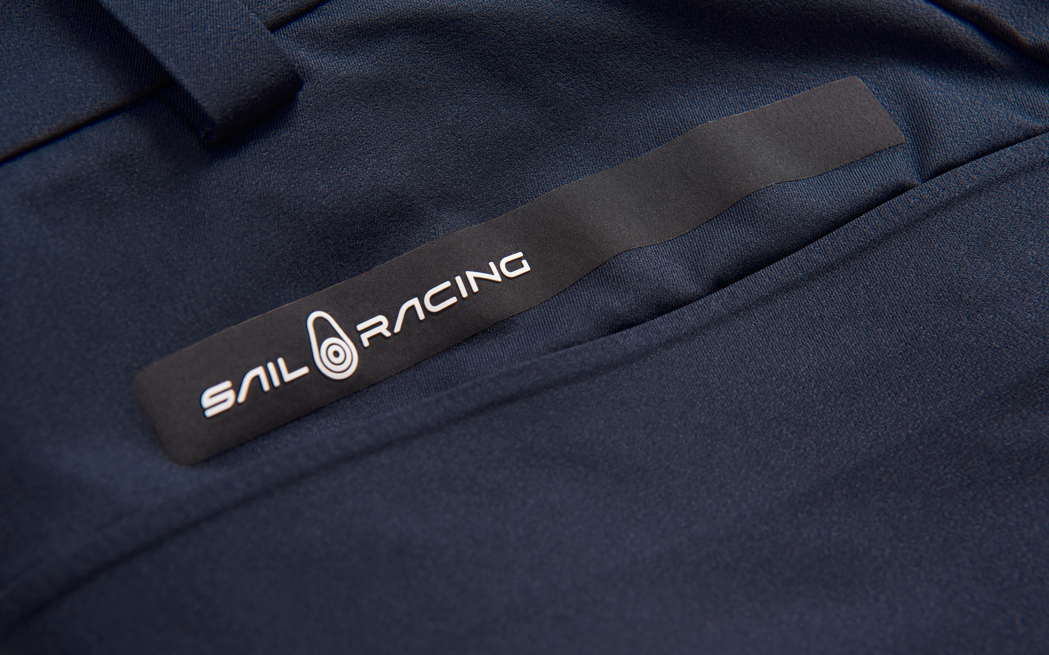 SPRAY T8 SHORTS