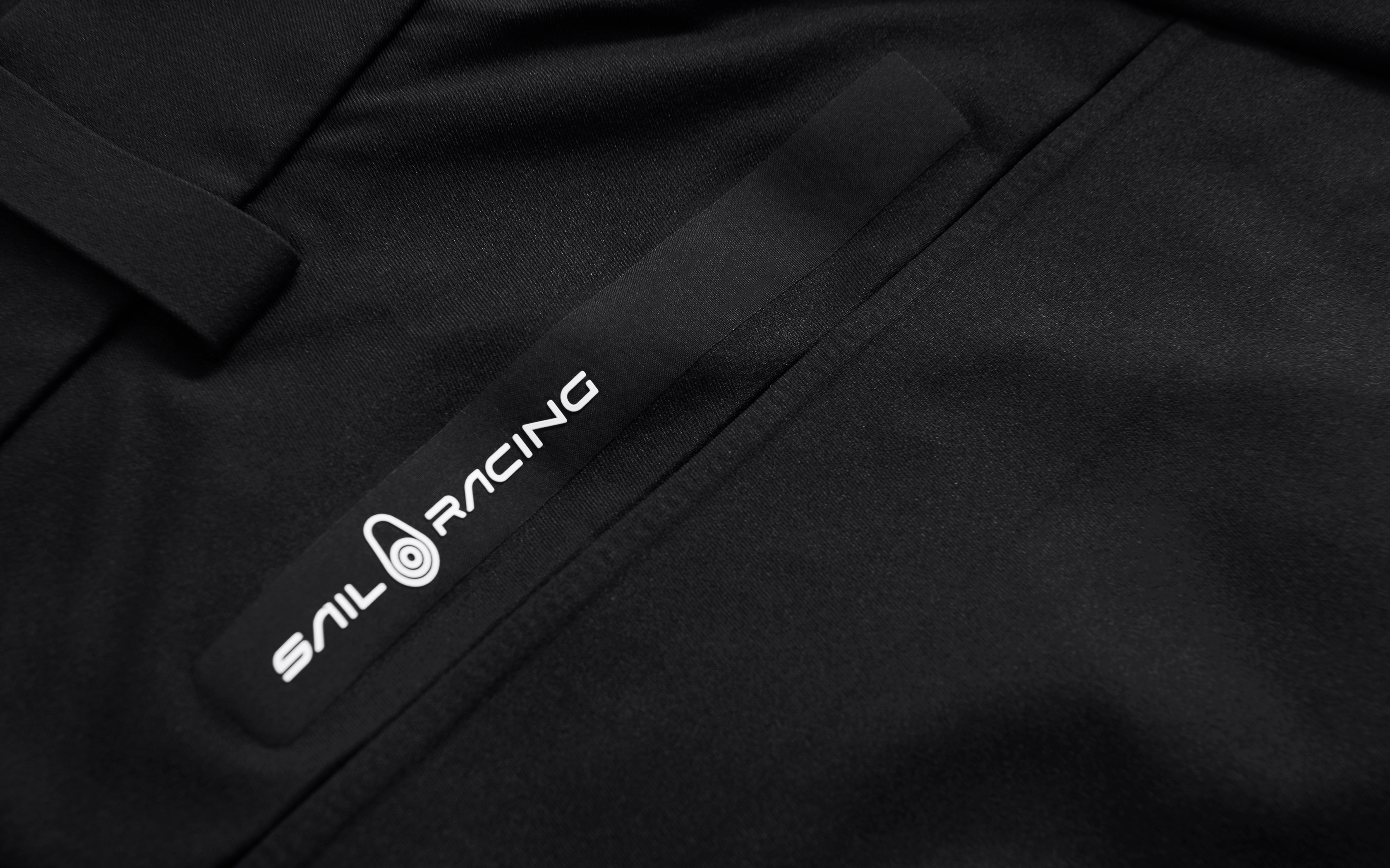 SPRAY T8 SHORTS