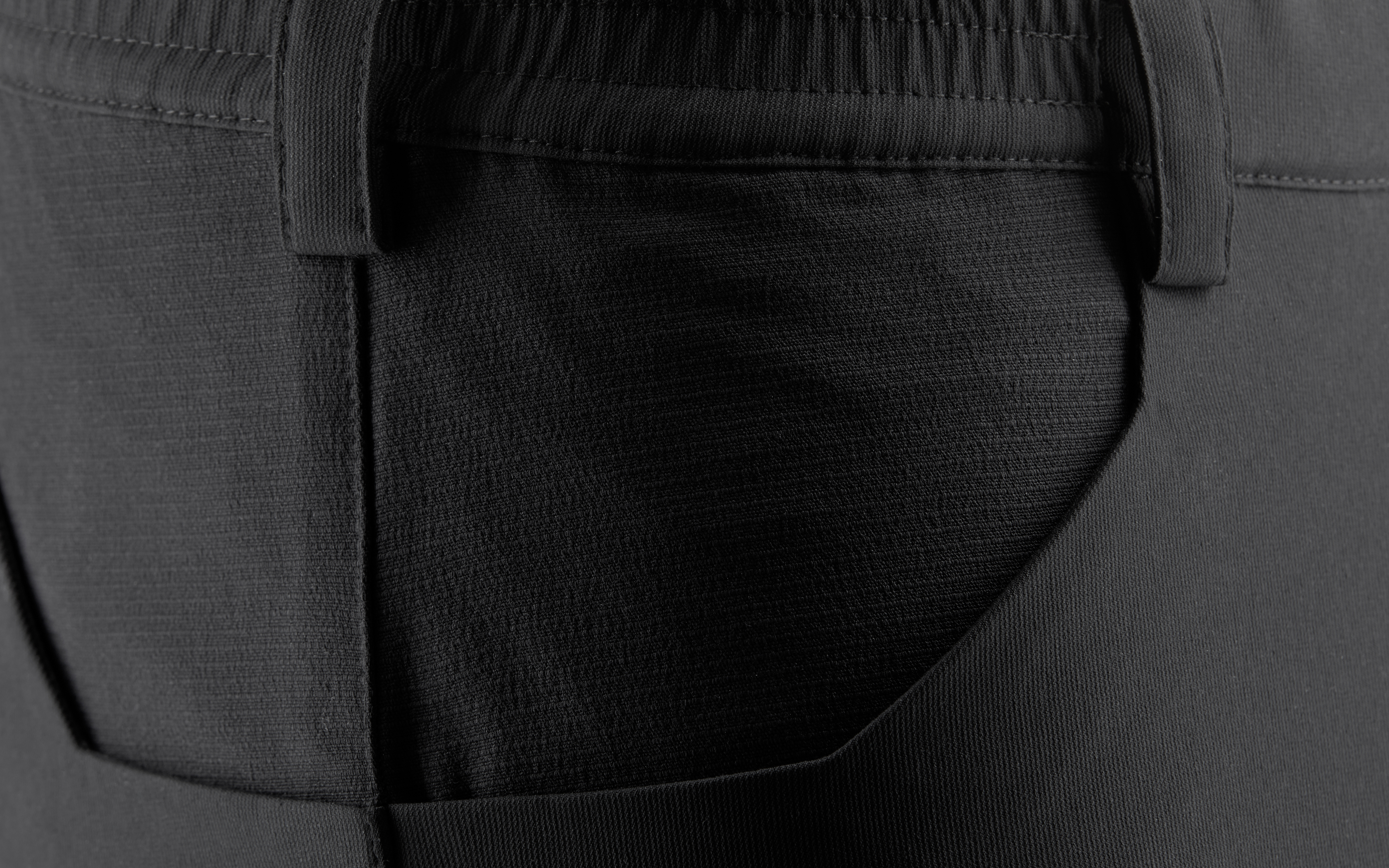 RACE EDITION POCKET SHORTS
