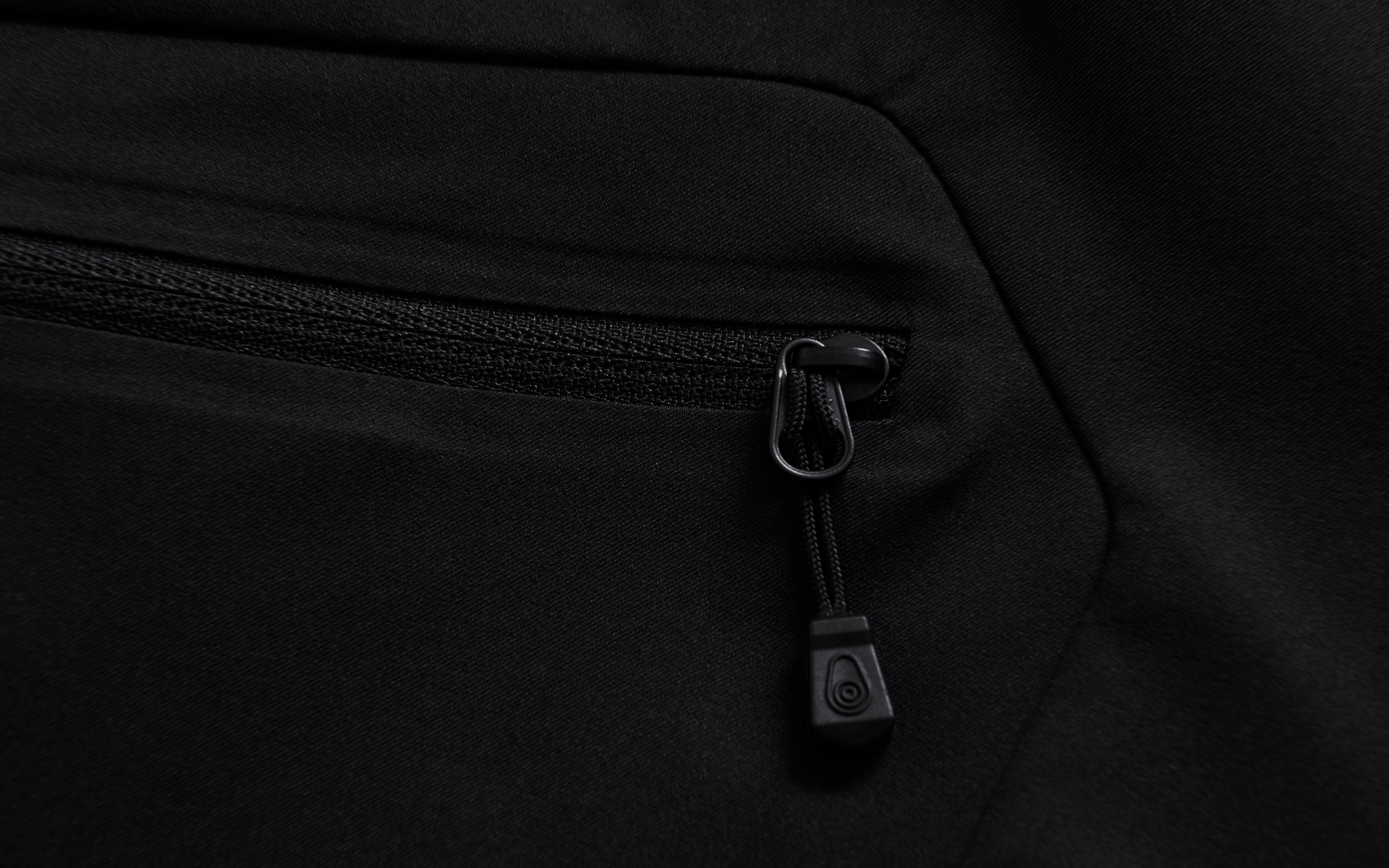 W SPRAY T8 SHORTS