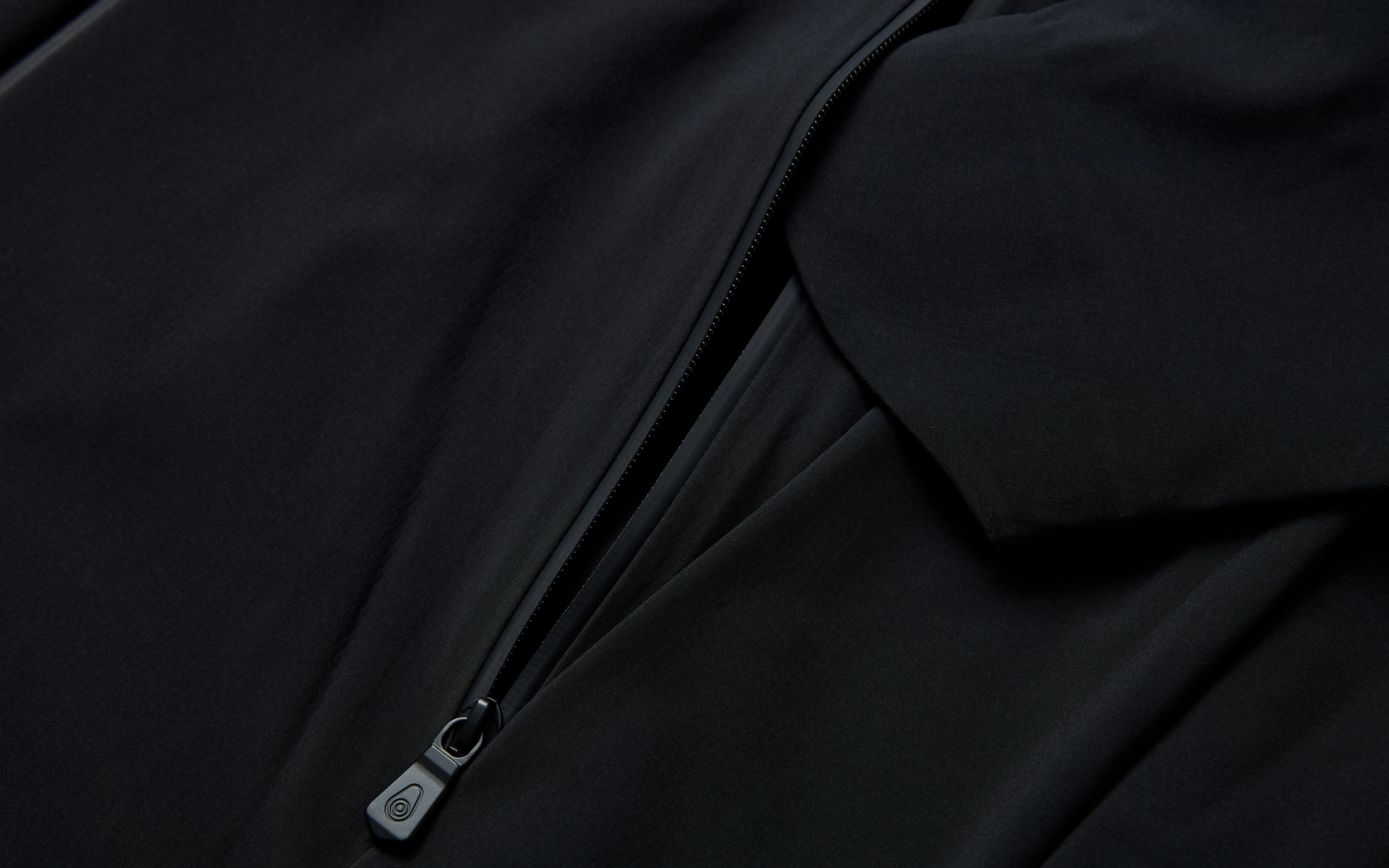 SPRAY SOFTSHELL HOOD