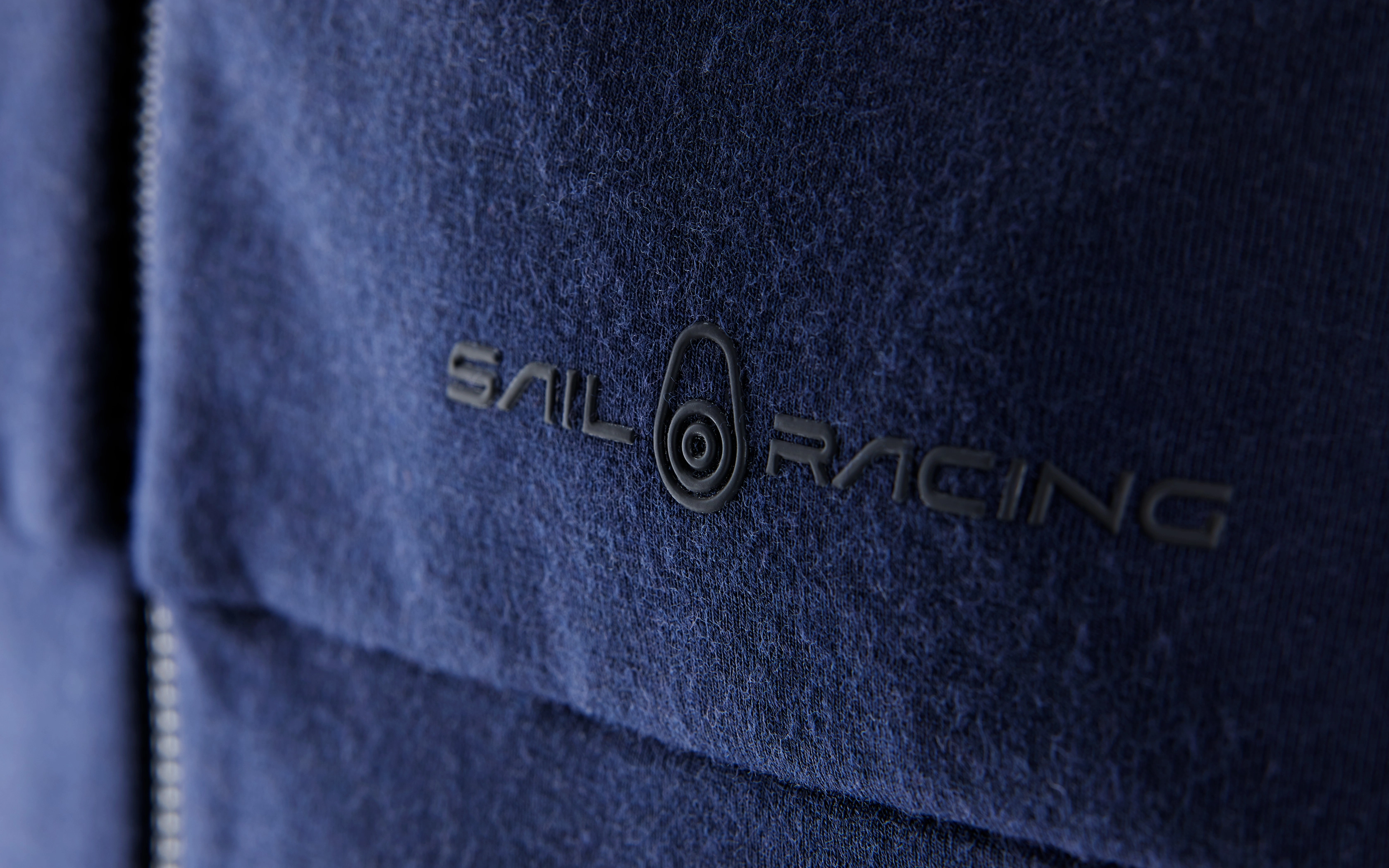 MERINO ZIP HOOD
