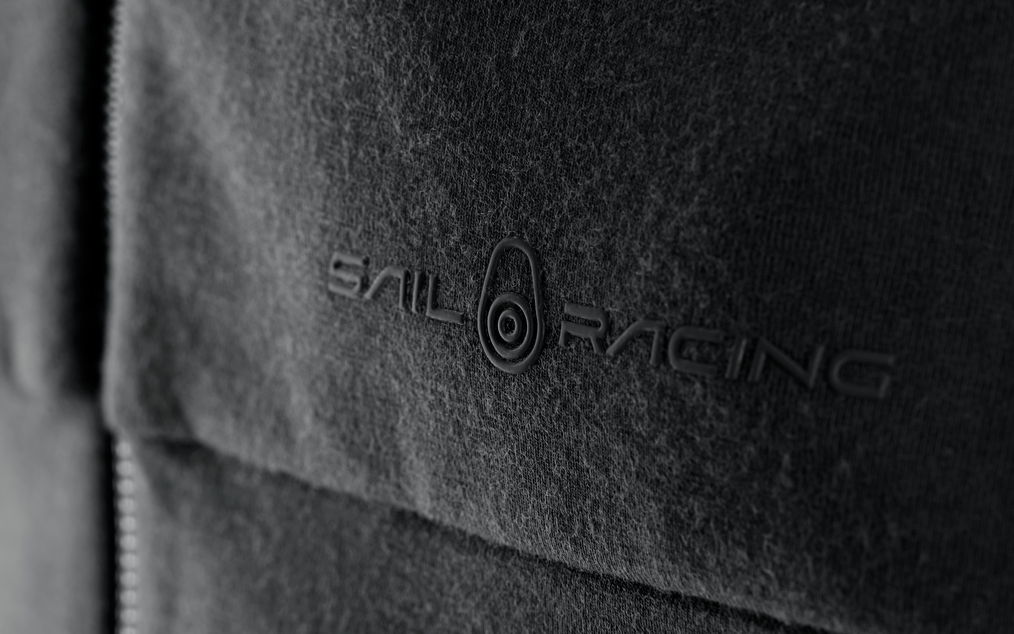 MERINO ZIP HOOD