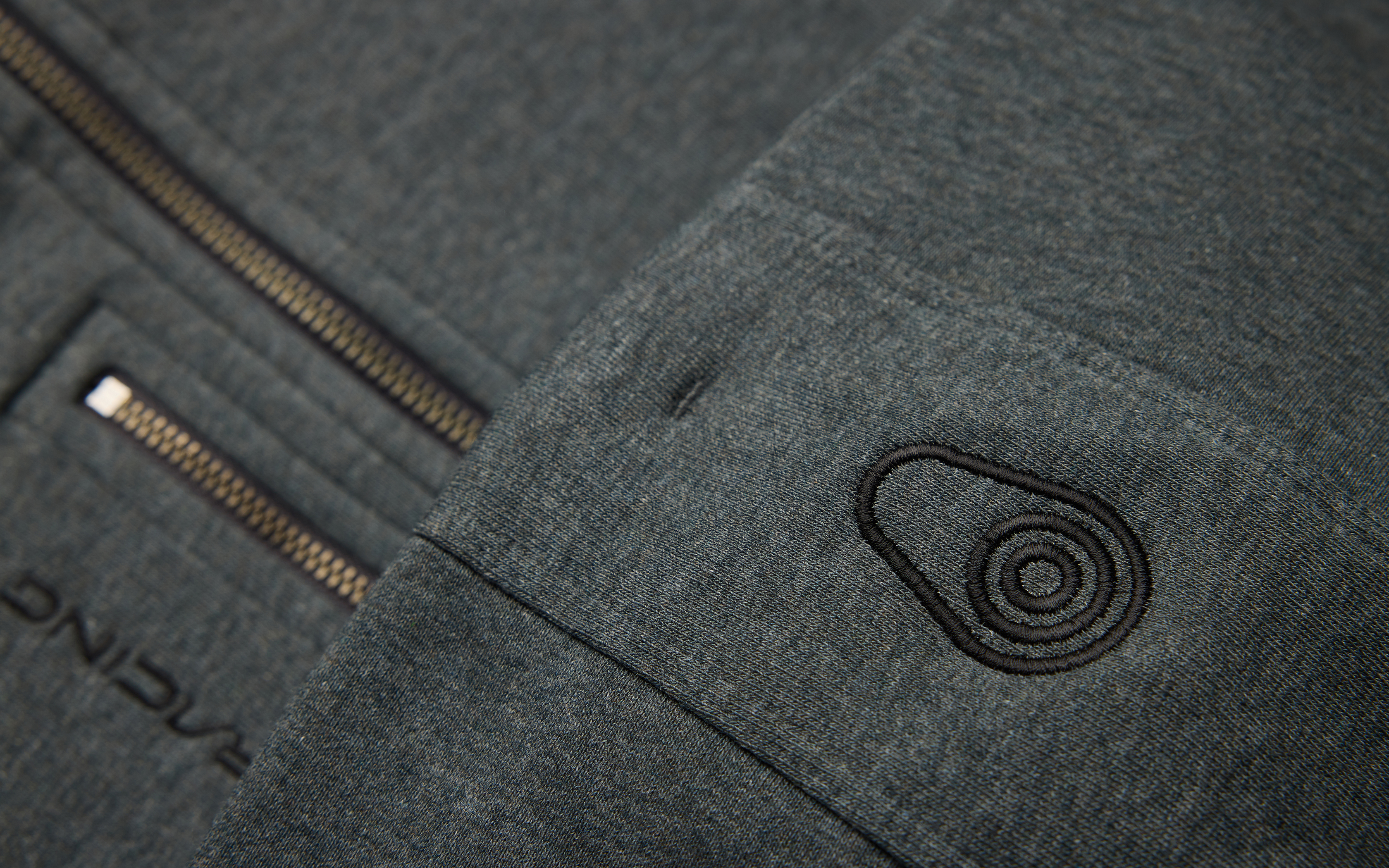 JR BOWMAN ZIP HOOD