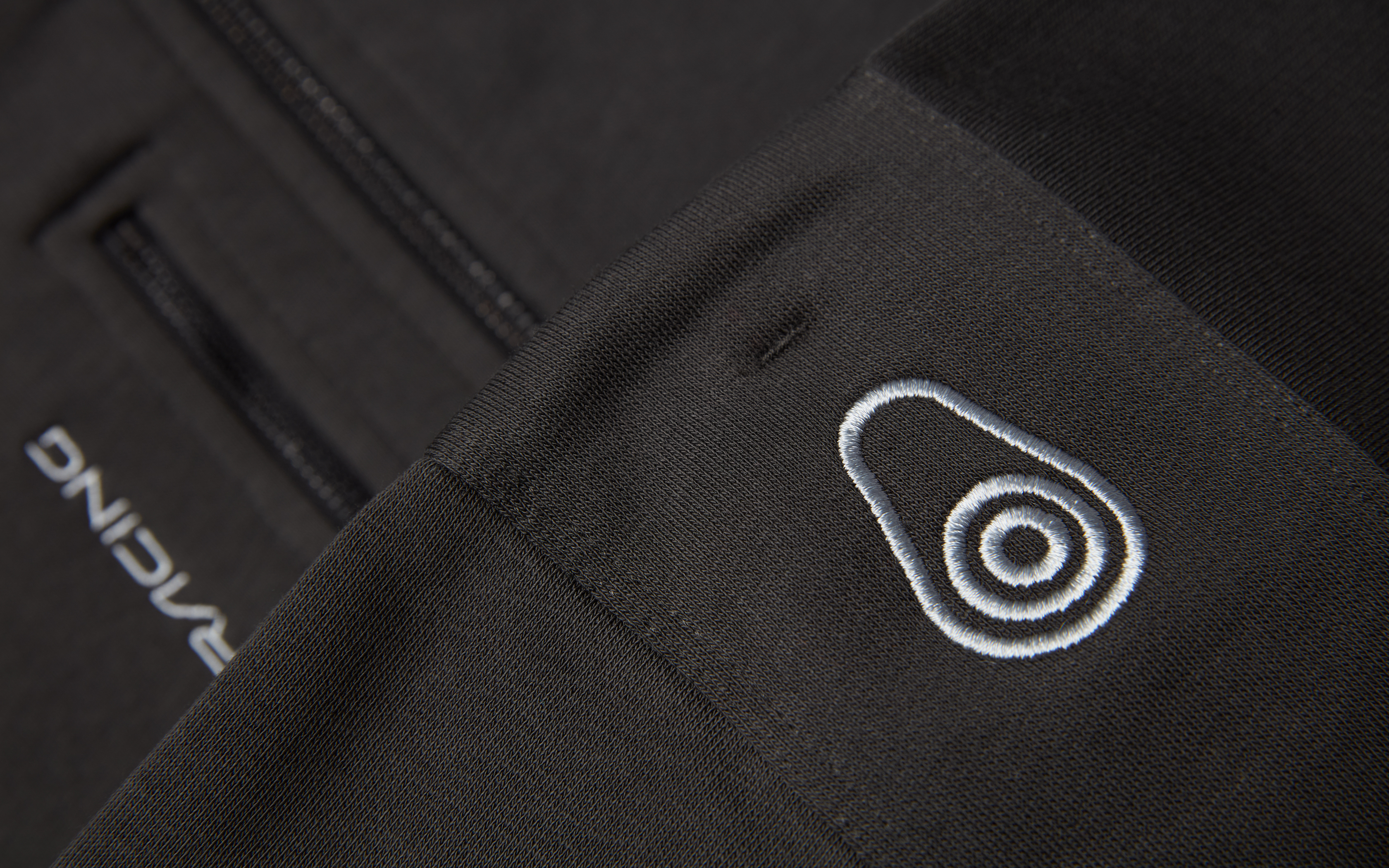 JR BOWMAN ZIP HOOD