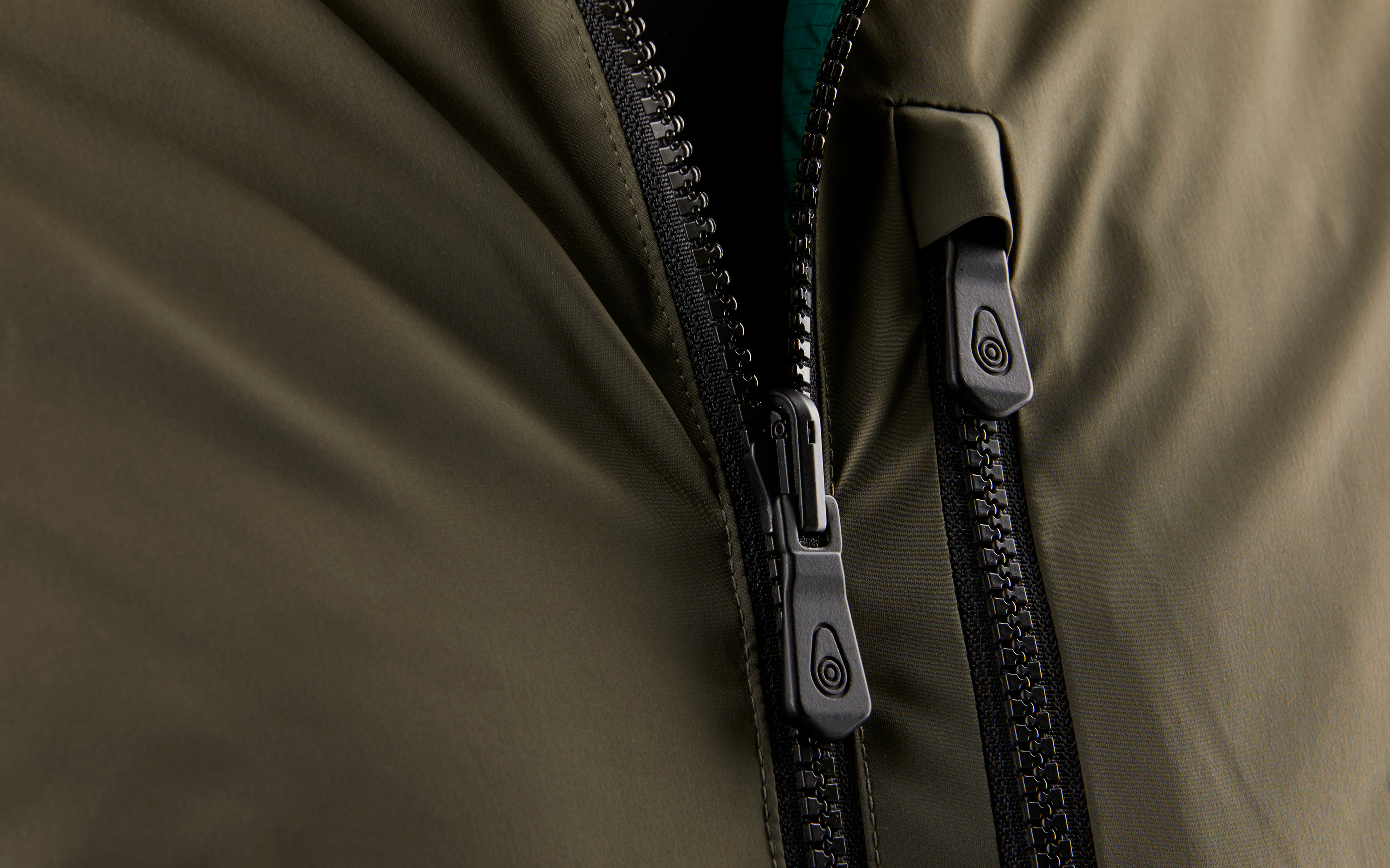 THUNDER REVERSIBLE JACKET