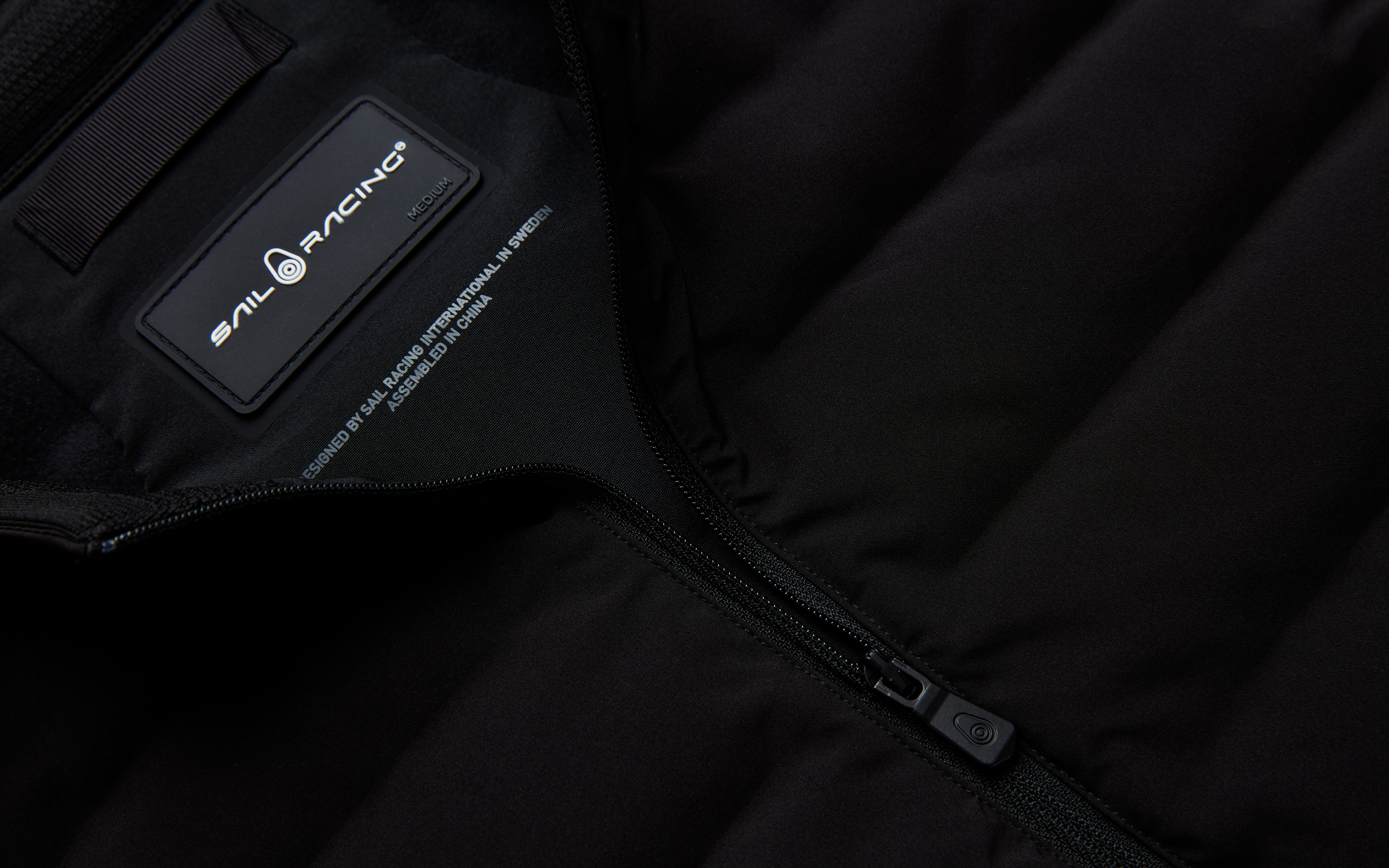 W RACE WELDED LIGHT VEST