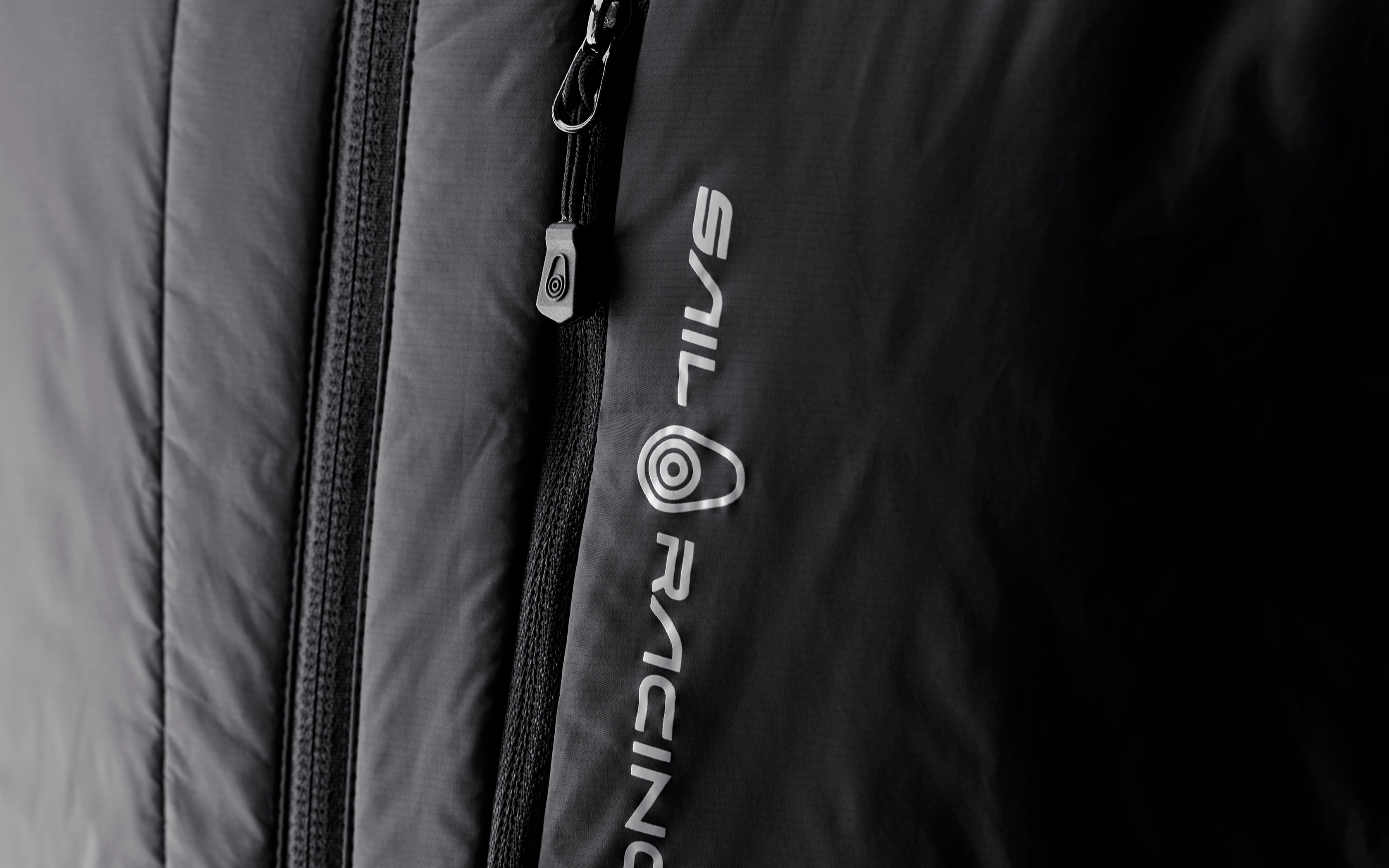 JR THUNDER HYBRID JACKET