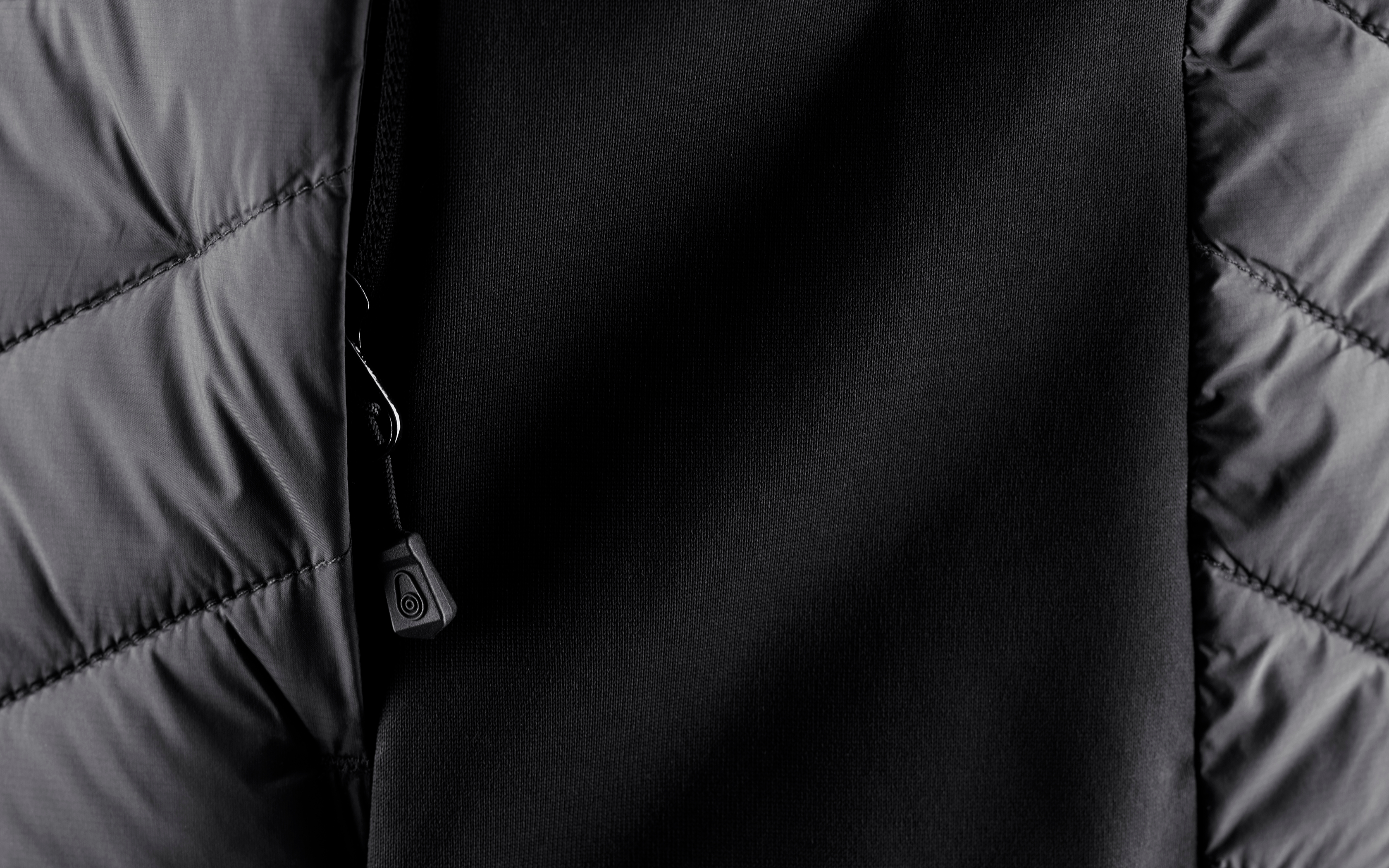JR THUNDER HYBRID JACKET
