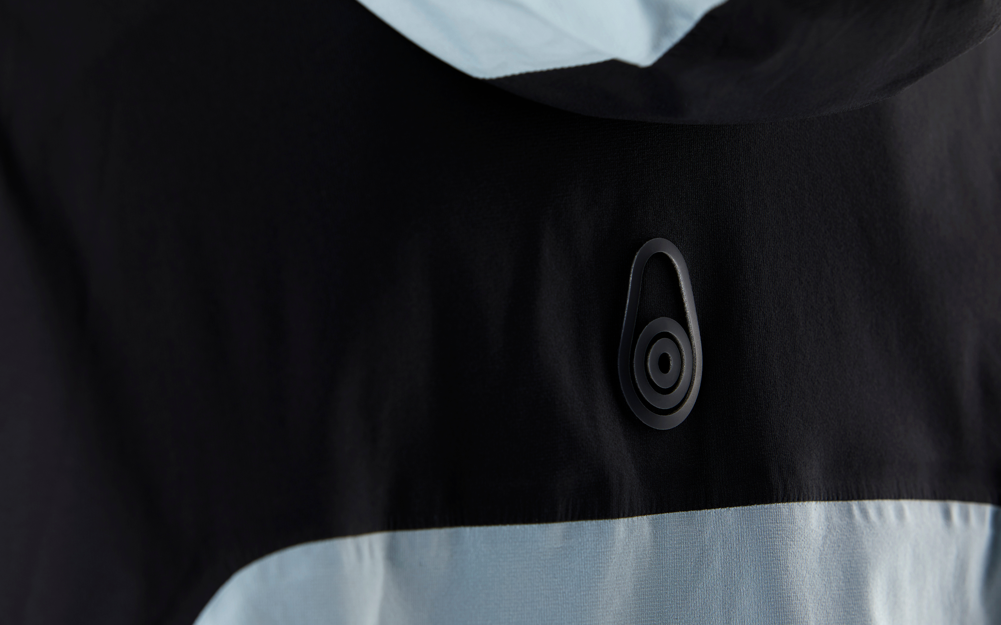 VAPOR JACKET