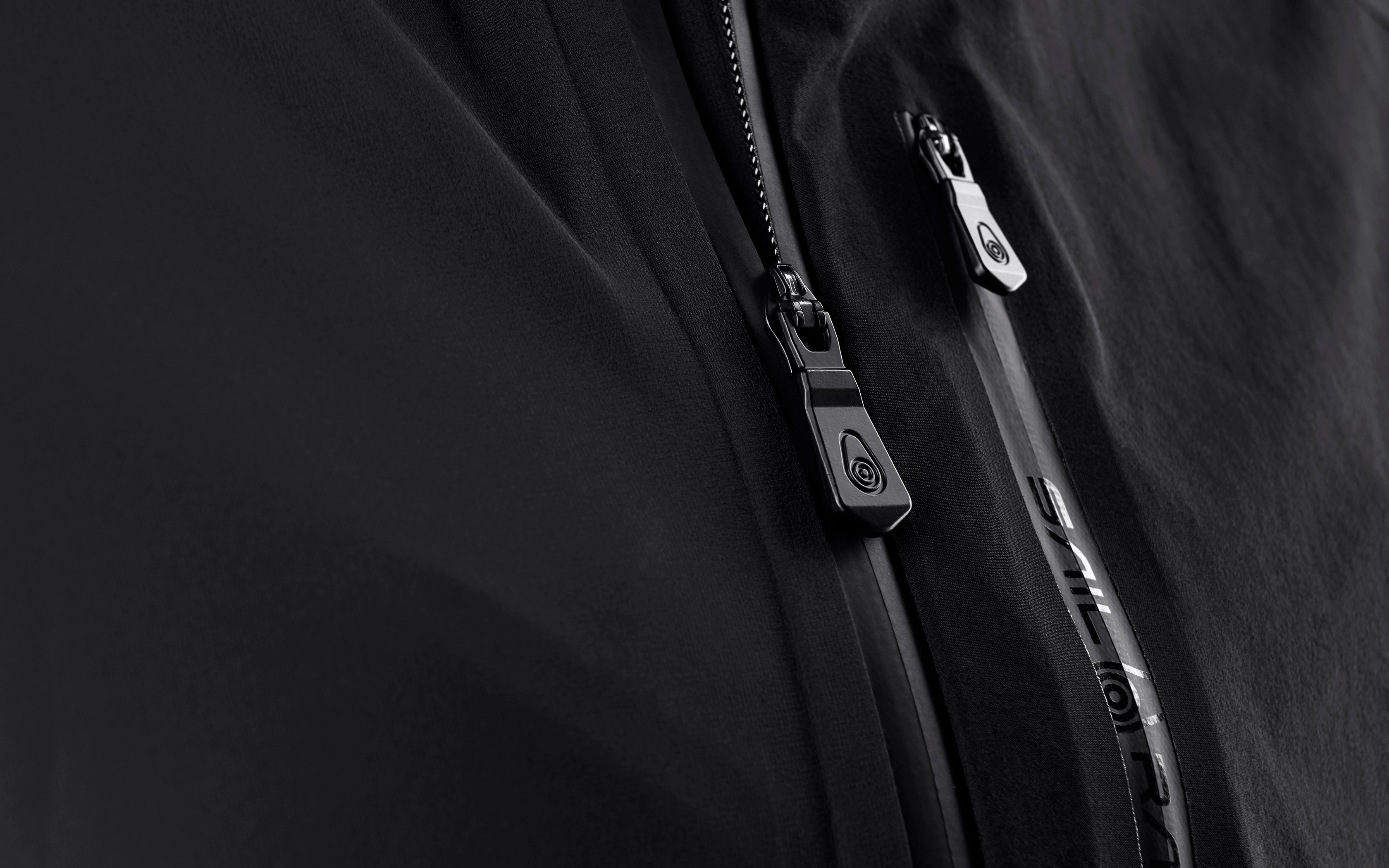 VAPOR JACKET