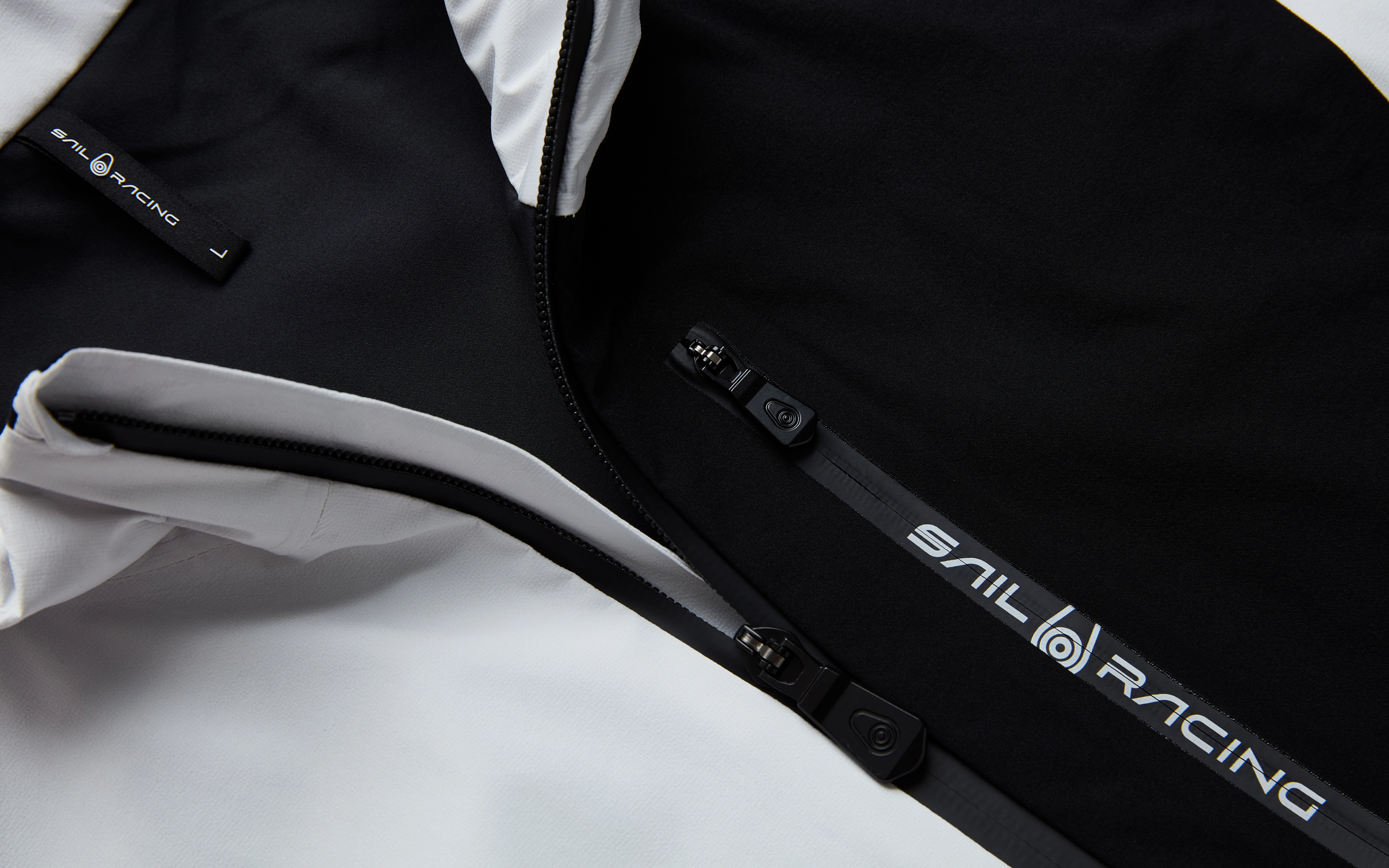 VAPOR VEST